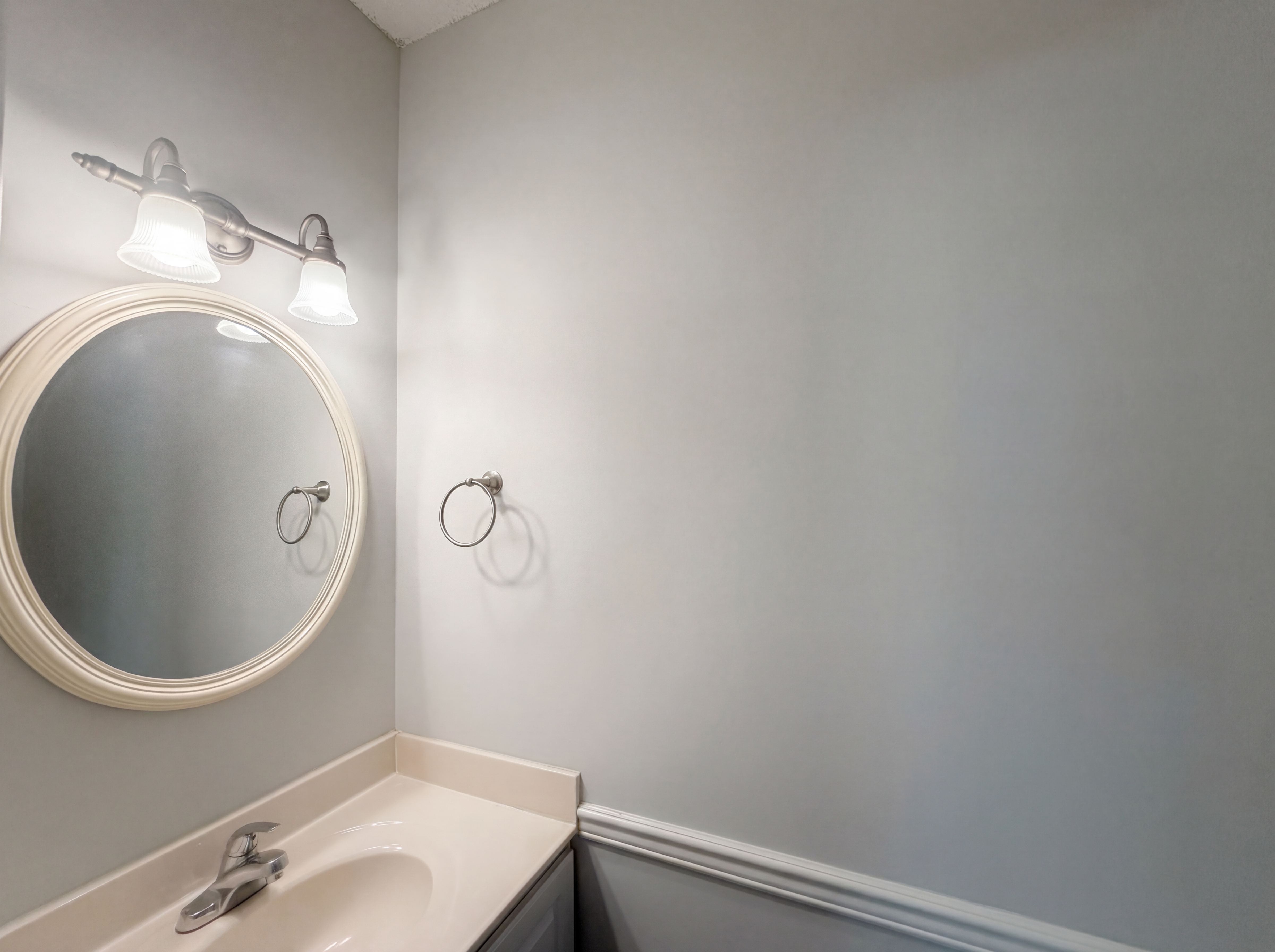 Photo 9 of 16 of 4321 Pine Springs Ct, Raleigh, NC