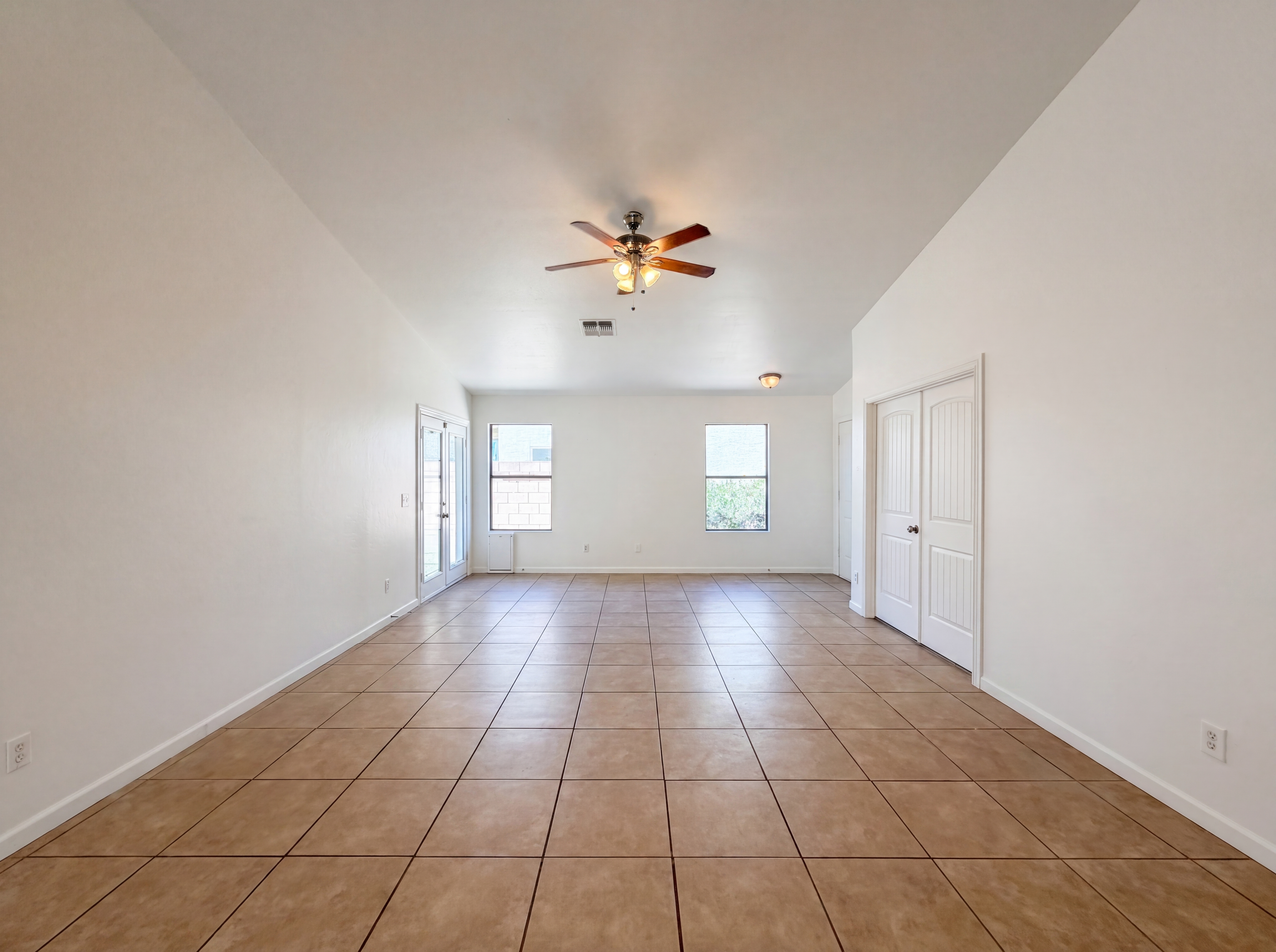 Photo 11 of 24 of 2059 N St Francis Pl, Casa Grande, AZ