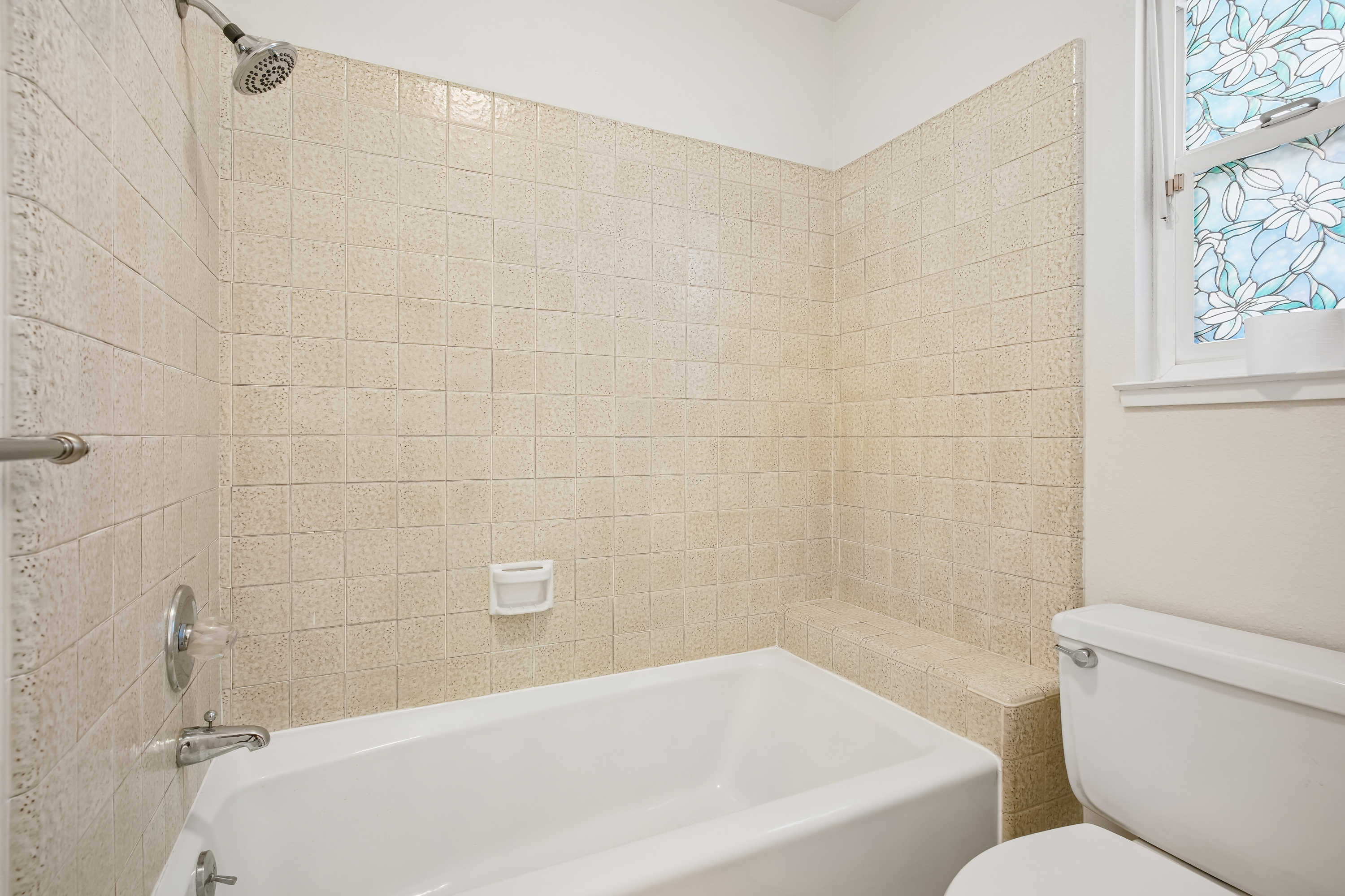 Photo 10 of 31 of 2100 Sandpoint Dr, Modesto, CA