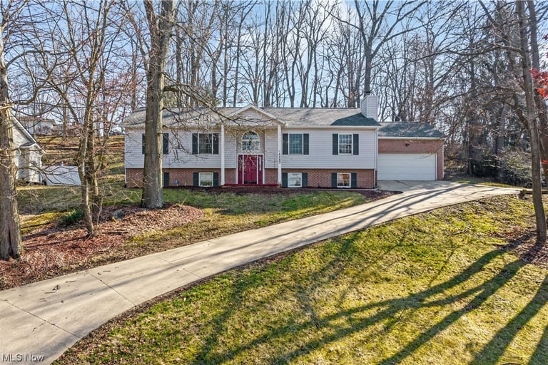 4482 Larchwood Cir NW, Canton, OH 44718 Opendoor