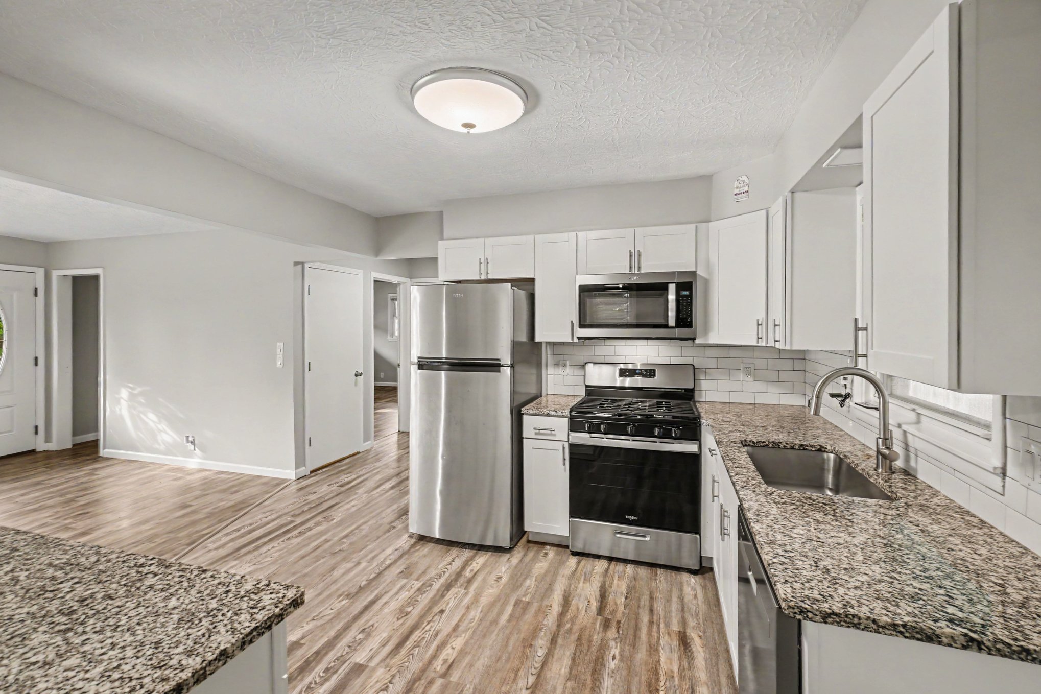 Photo 6 of 17 of 2715 James Ave, Covington, KY