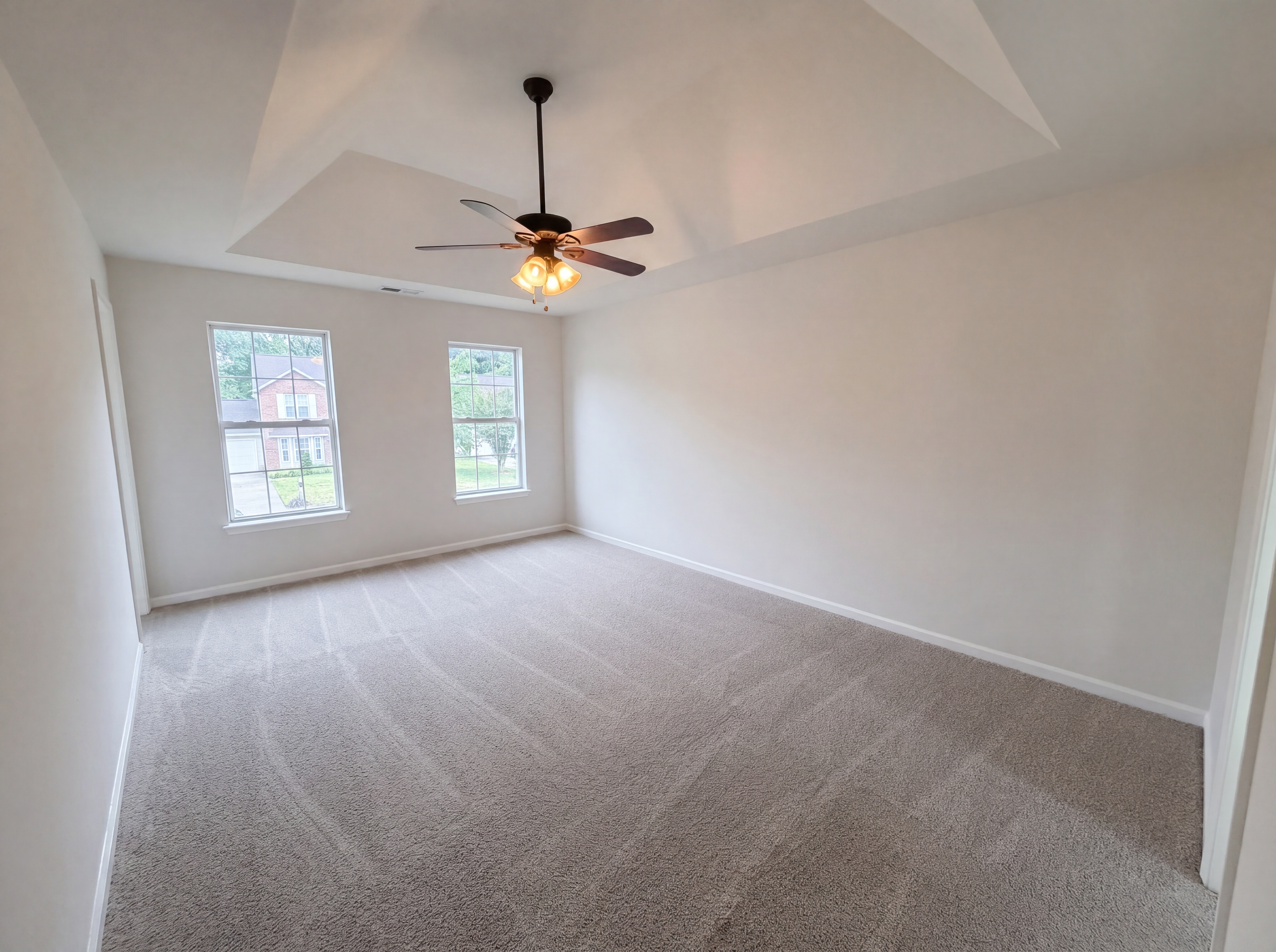 Photo 9 of 23 of 4975 Bentridge Dr NW, Concord, NC