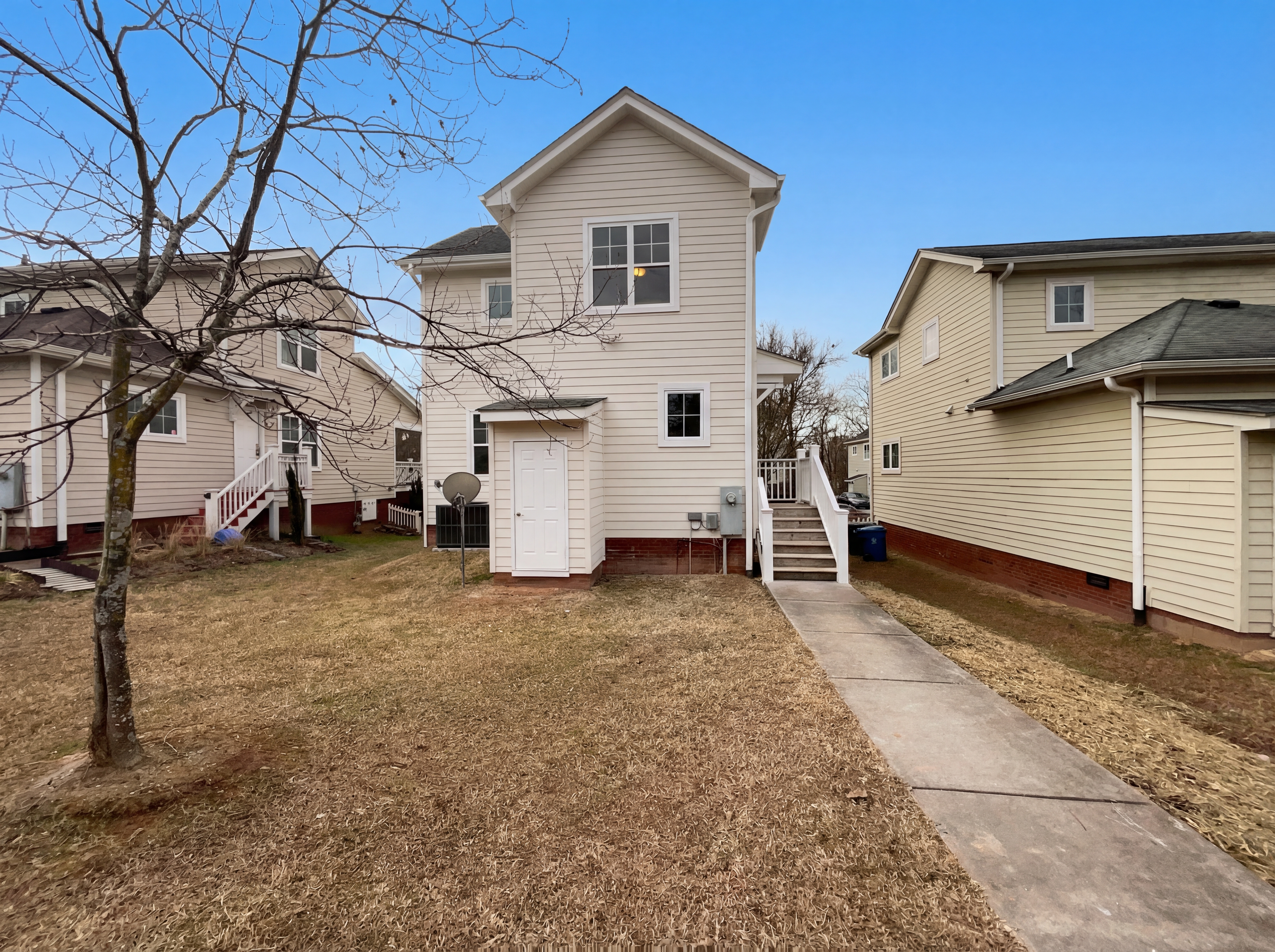 Photo 5 of 17 of 604 Eastway Ave, Durham, NC