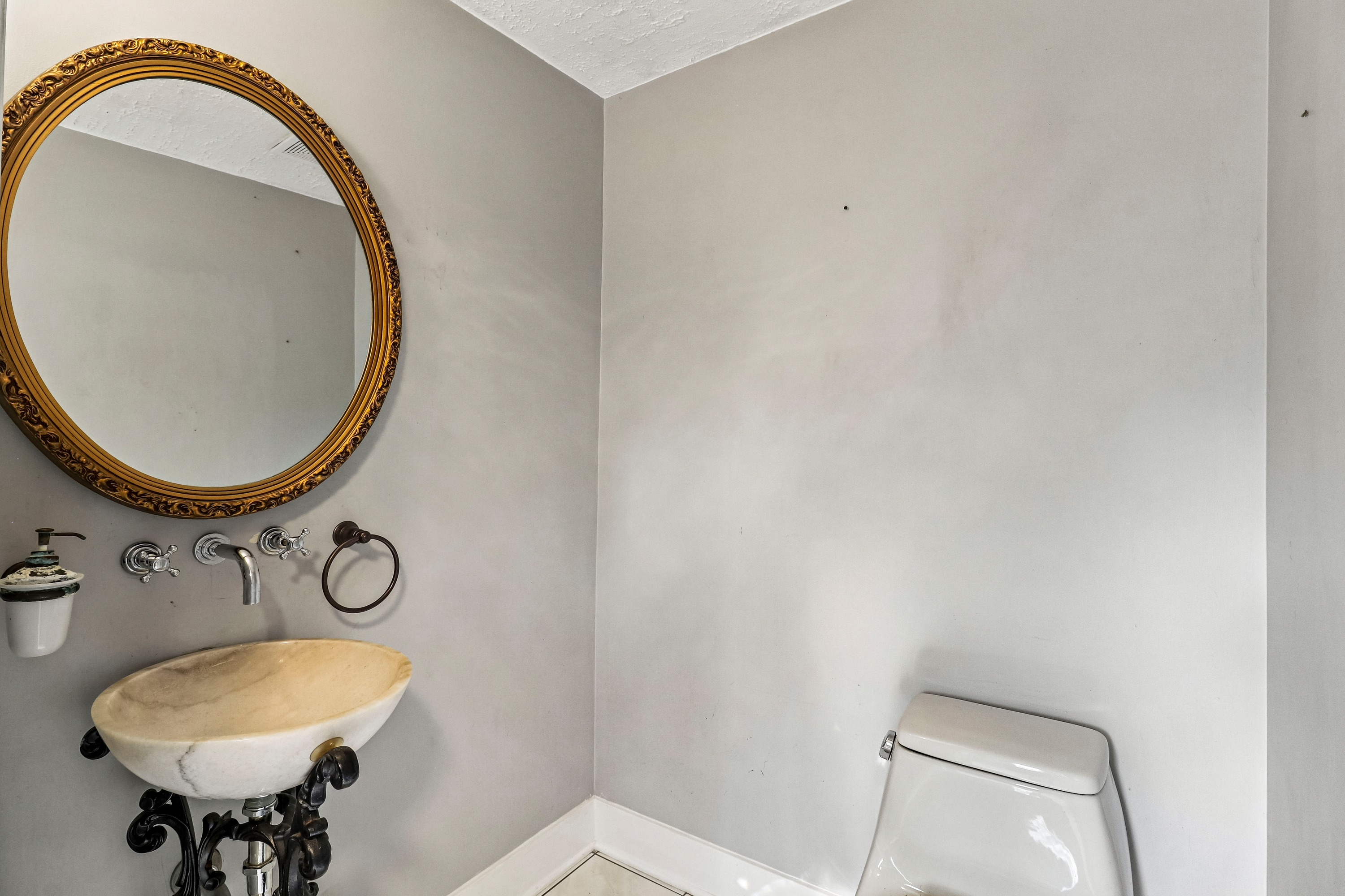Photo 14 of 39 of 702 Buffalo Cir, Carol Stream, IL