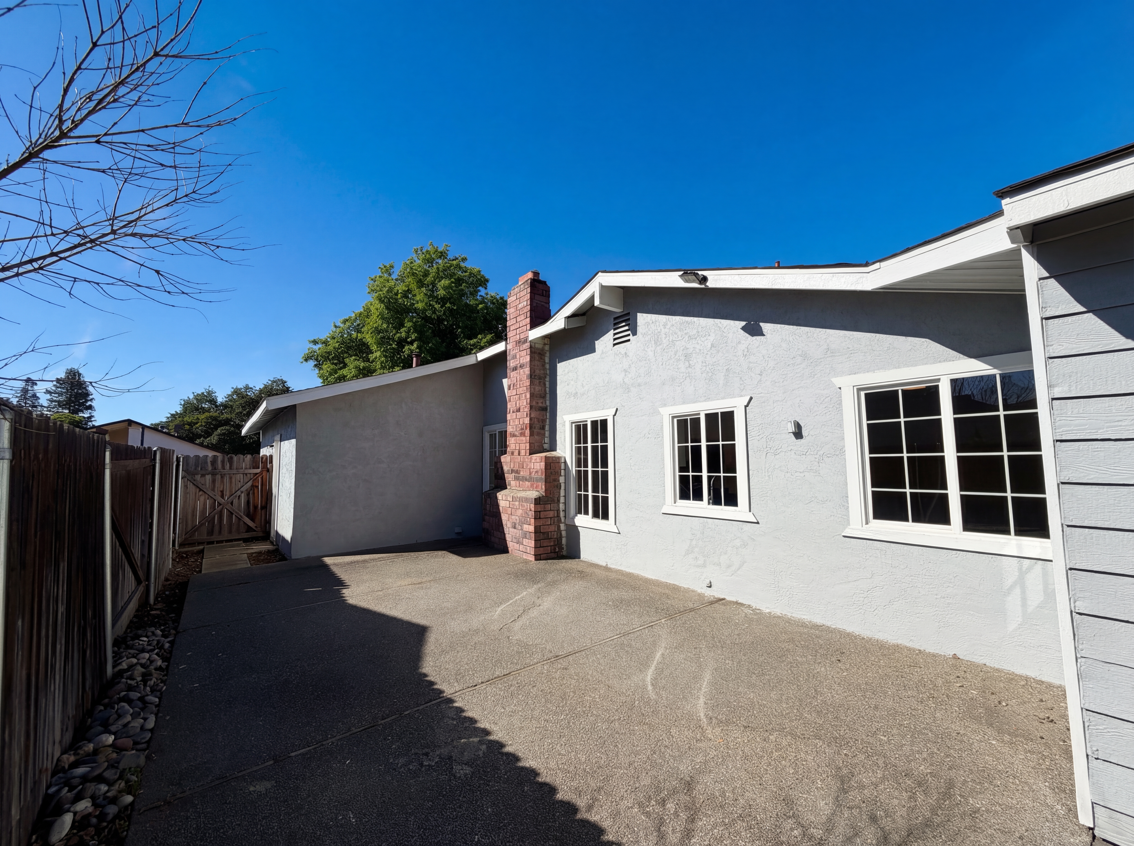 Photo 5 of 34 of 6909 Kittery Ave, Citrus Heights, CA