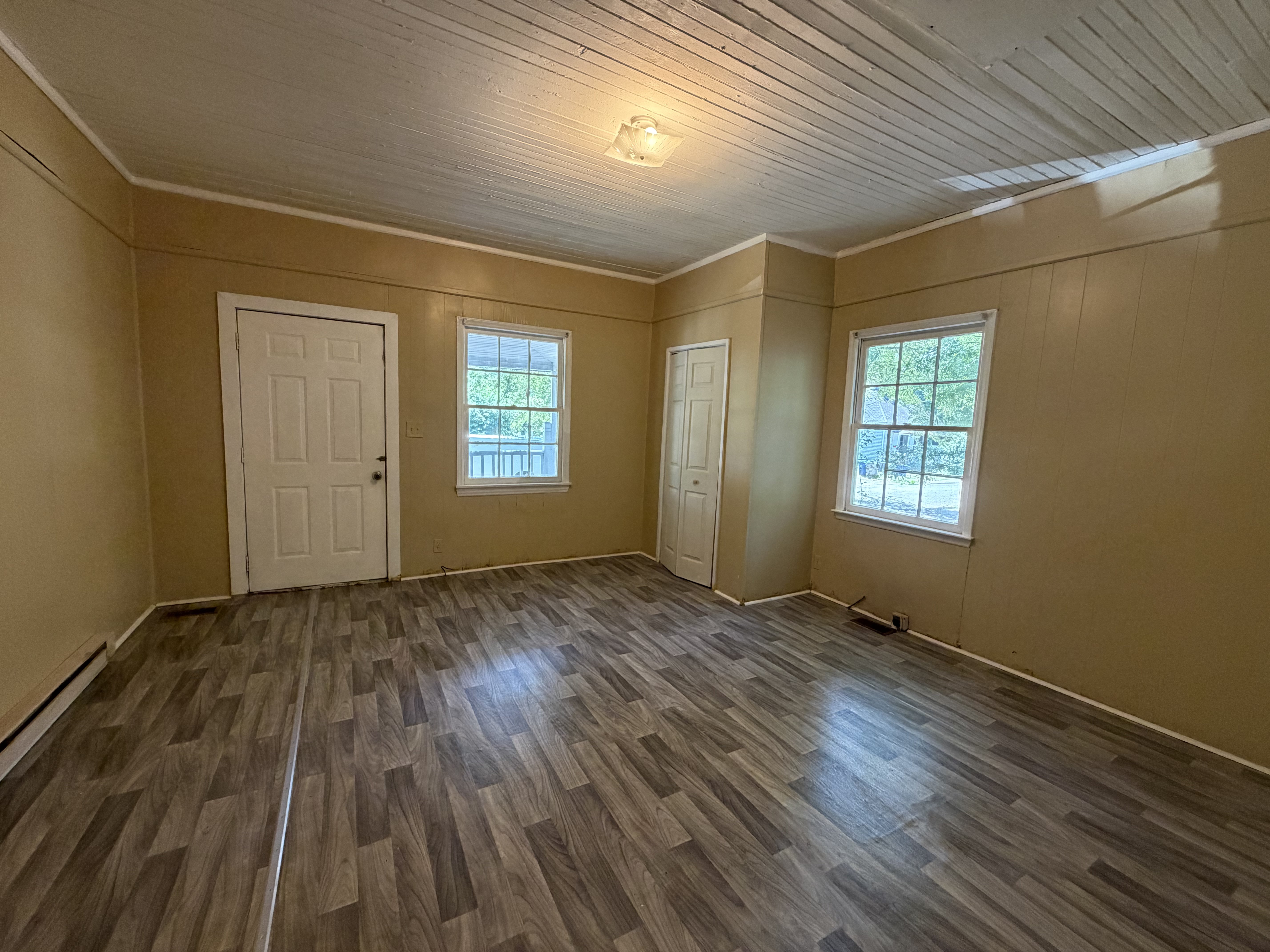 Photo 4 of 20 of 372 Oliver St, Spartanburg, SC