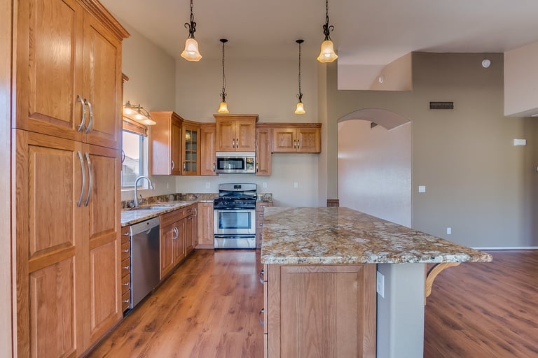Photo 4 of 31 - 11314 S Obispo Dr, Goodyear, AZ 85338