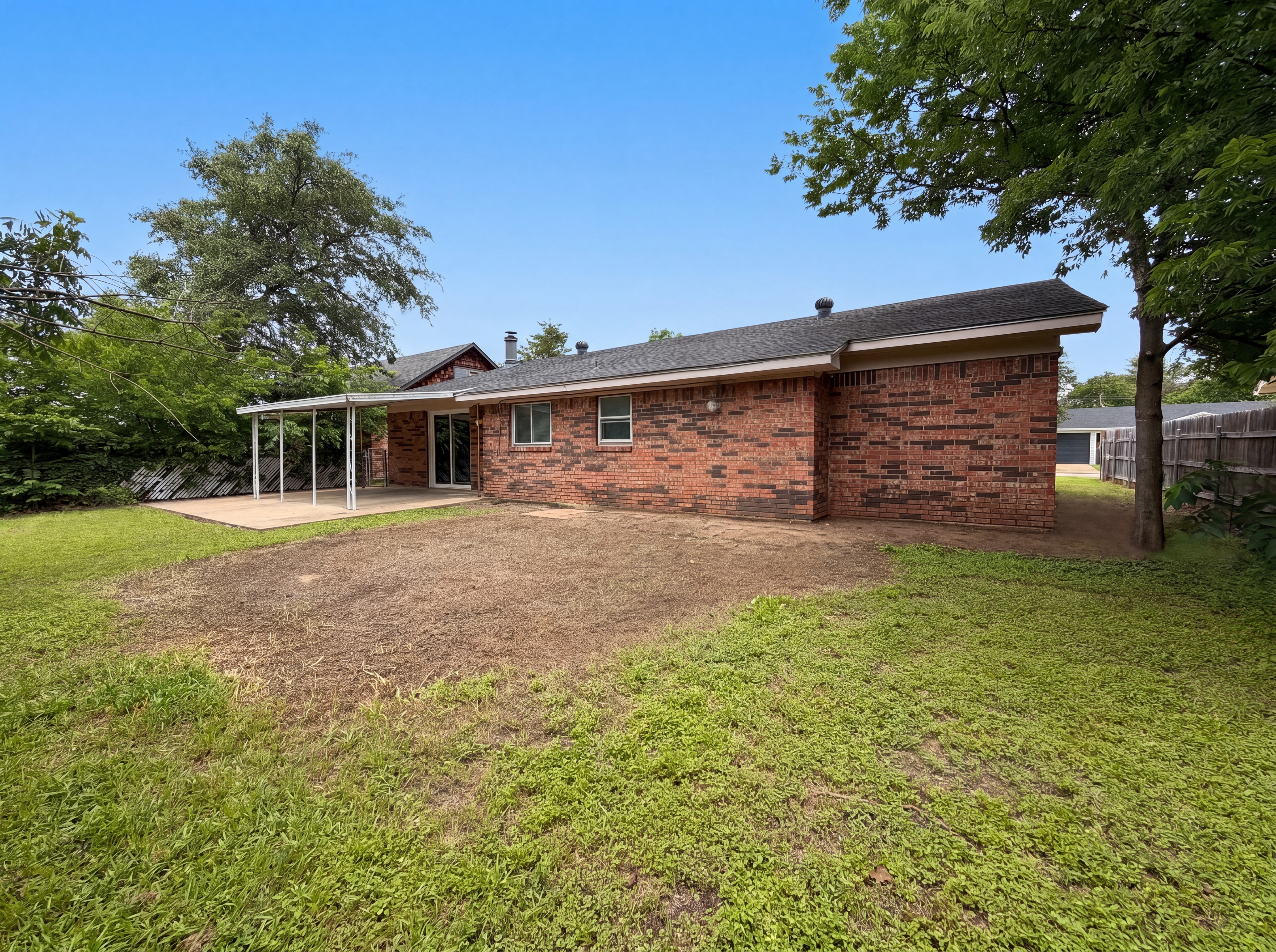 Photo 17 of 18 of 3720 Wingate Dr, Waco, TX