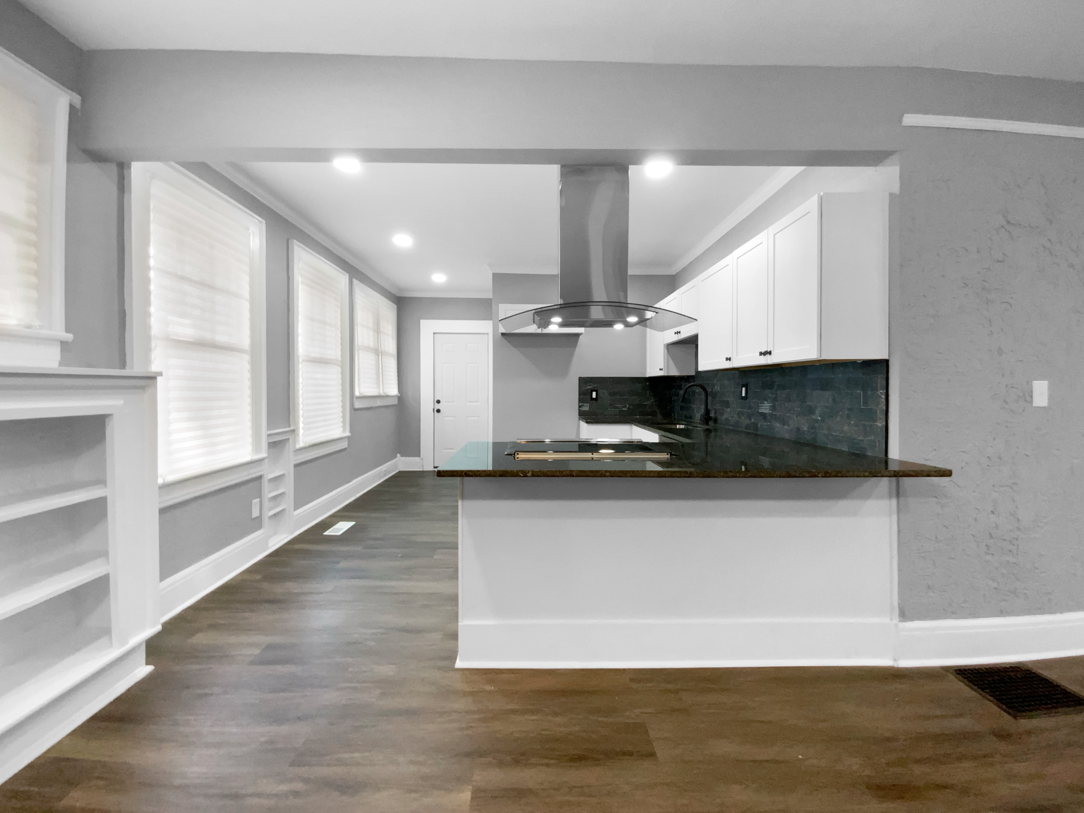 Photo 19 of 21 of 1033 Graymont Ave W, Birmingham, AL