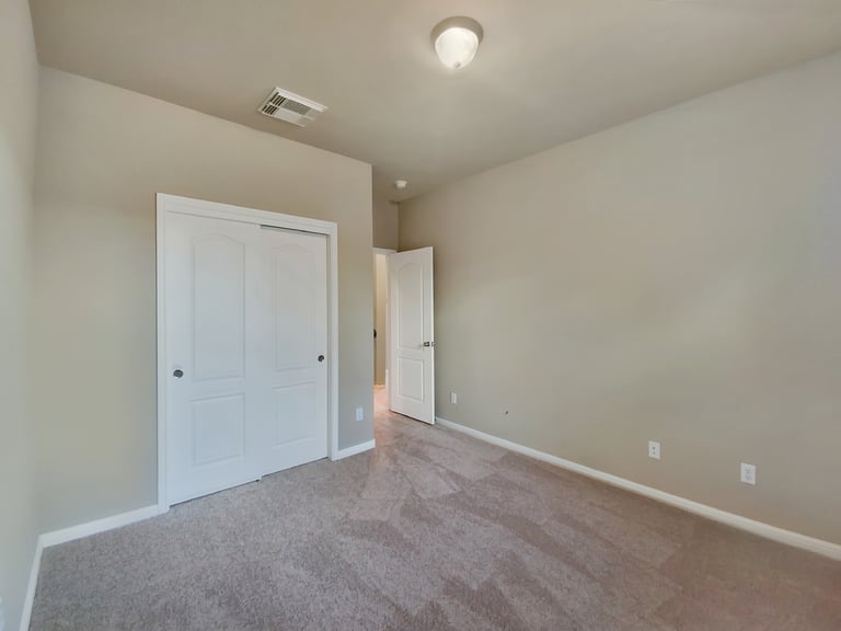 Photo 26 of 35 - 7900 Menler Dr, Austin, TX 78735