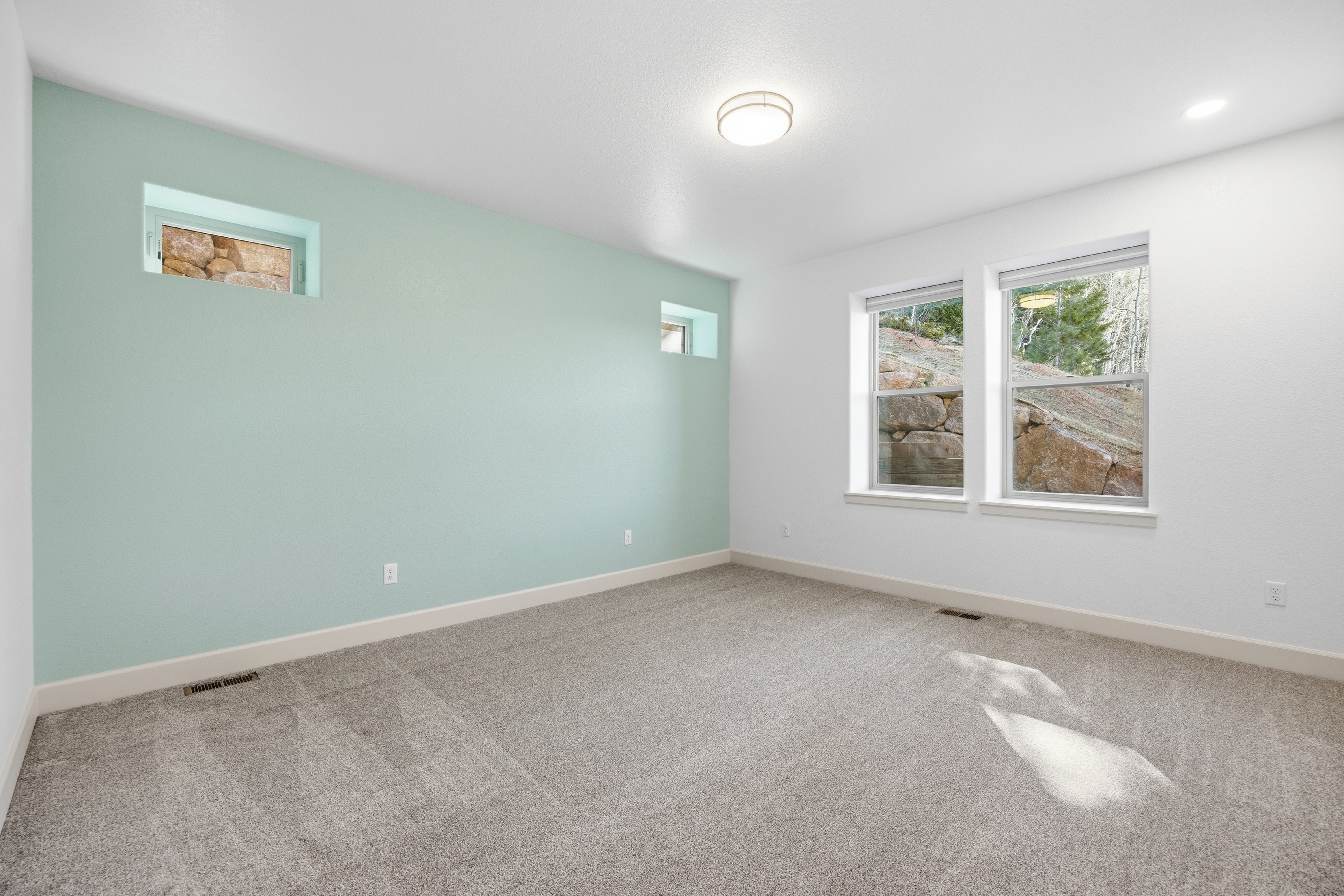 Photo 17 of 47 of 1015 Locklin Way, Woodland Park, CO