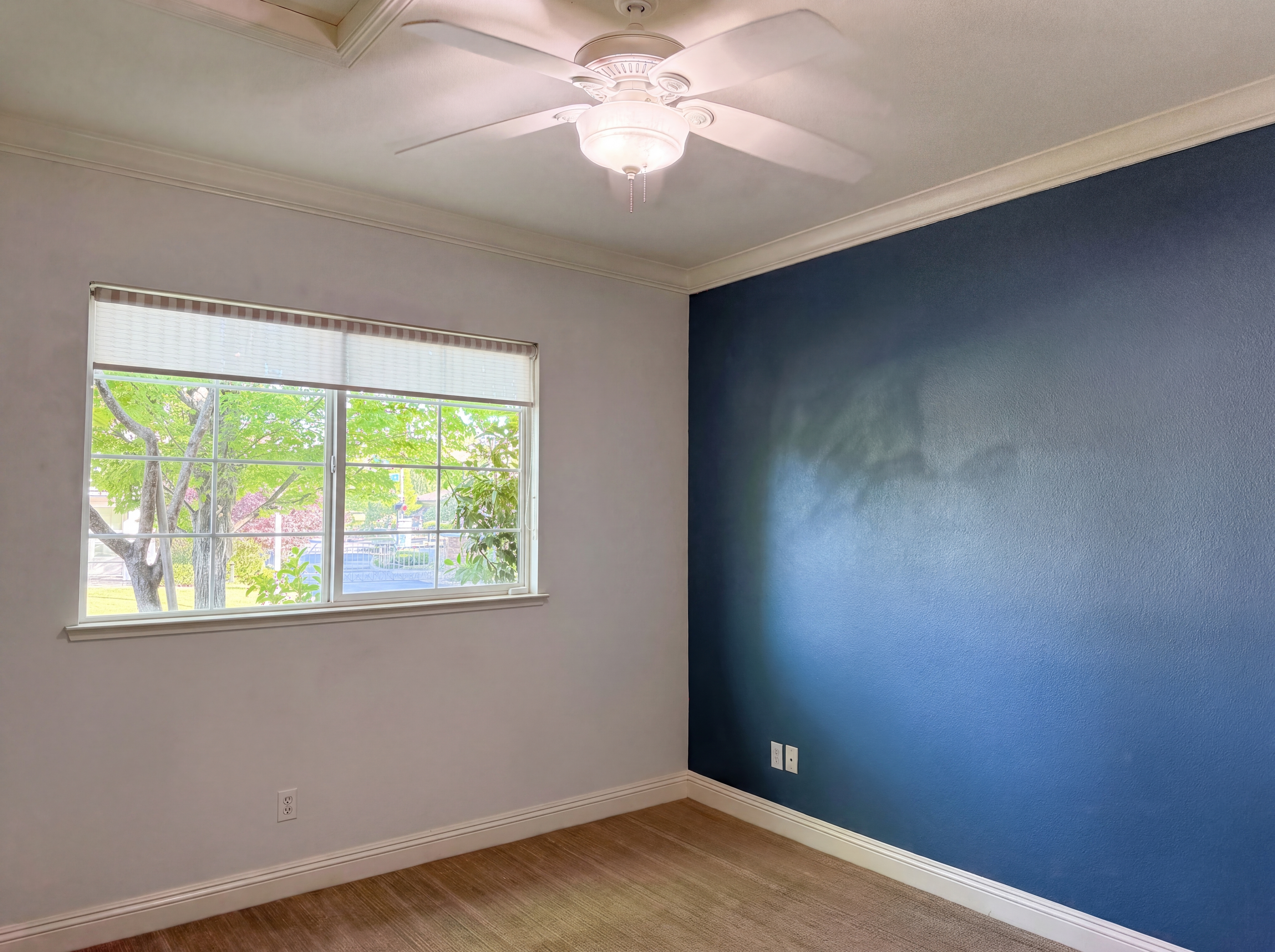 Photo 4 of 51 of 1401 Grey Owl Cir, Roseville, CA