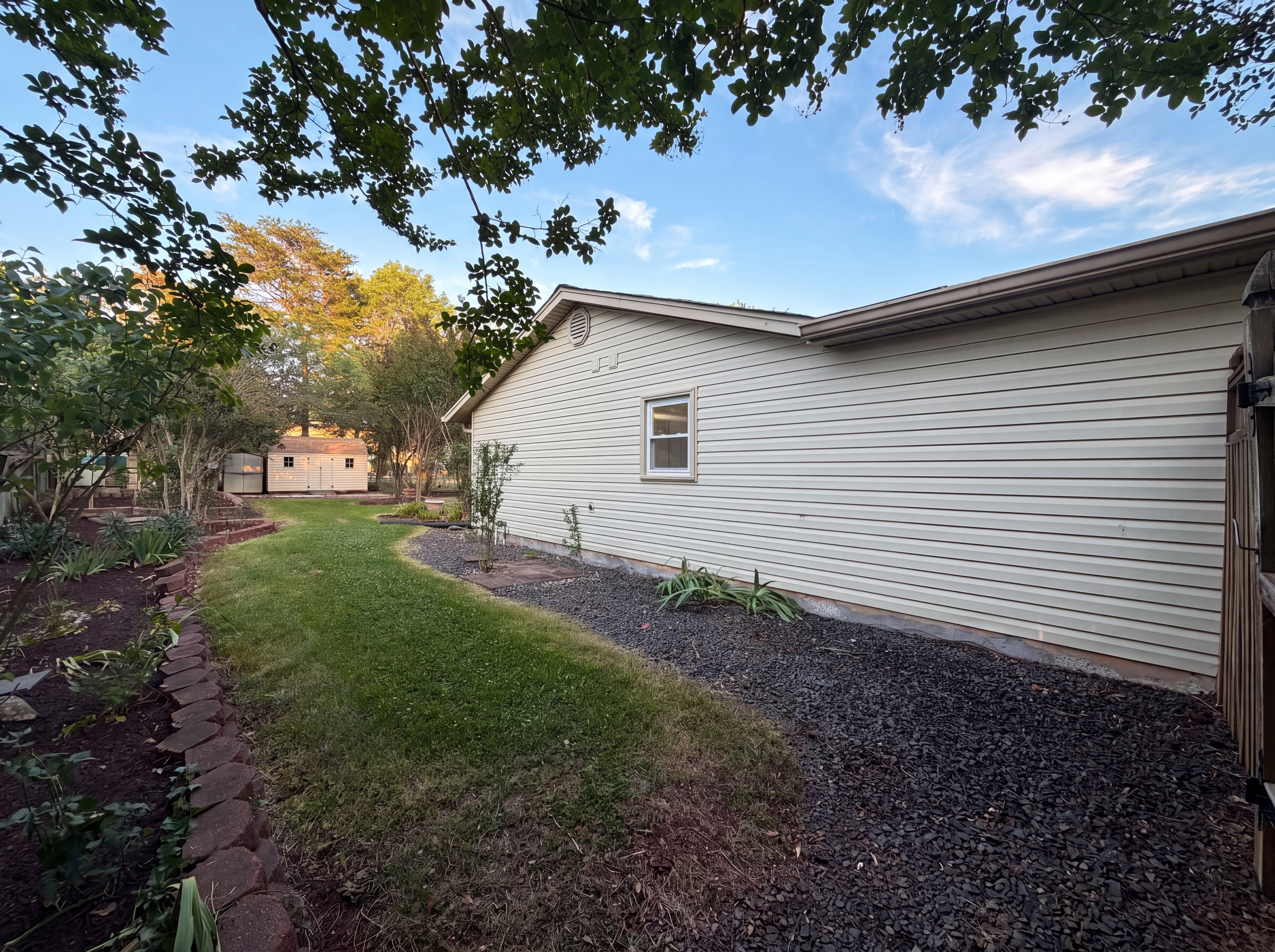 Photo 43 of 51 of 8947 Rosewood St, Manassas, VA