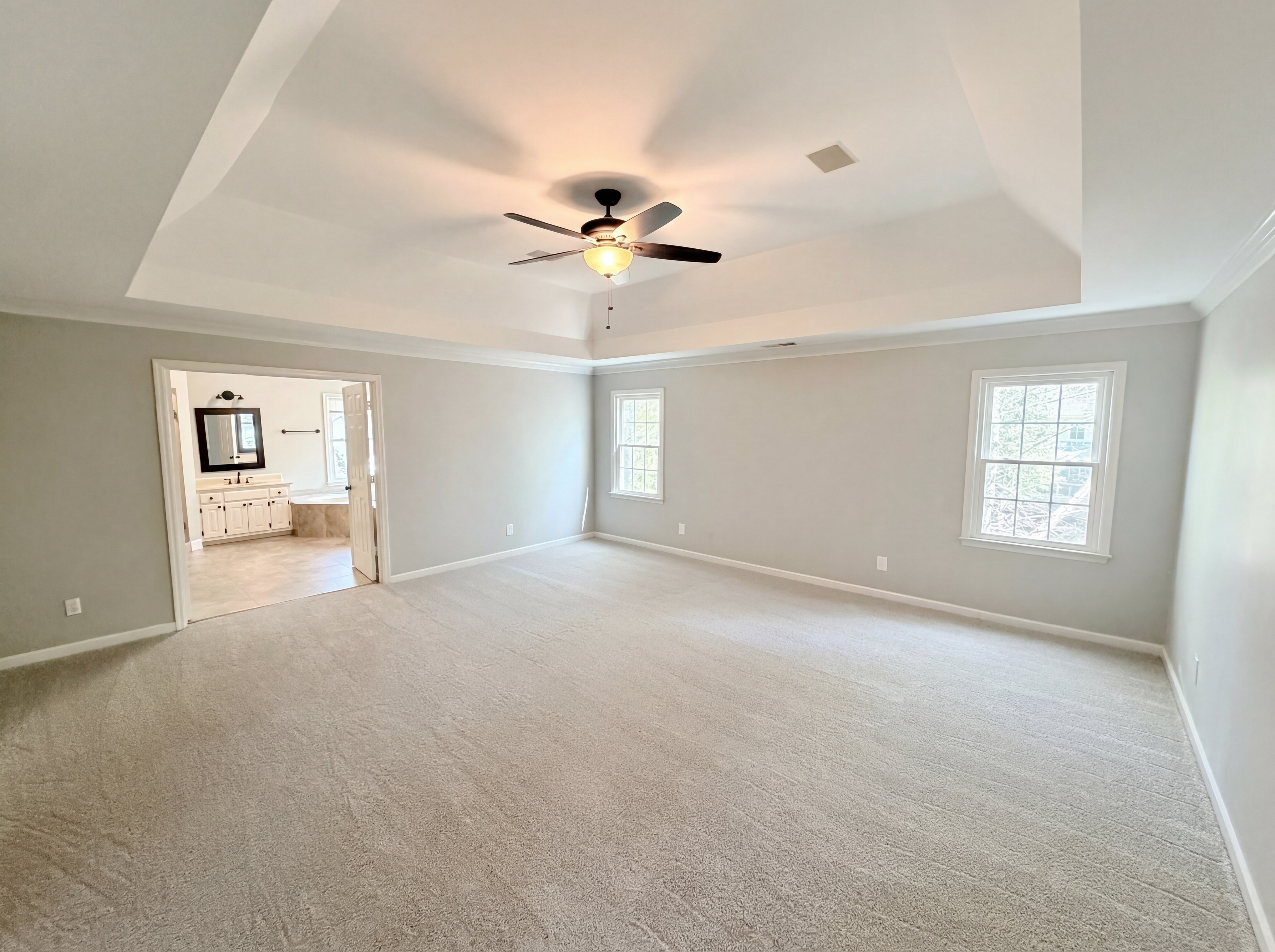 Photo 11 of 58 of 984 Forest Pond Ct, Marietta, GA