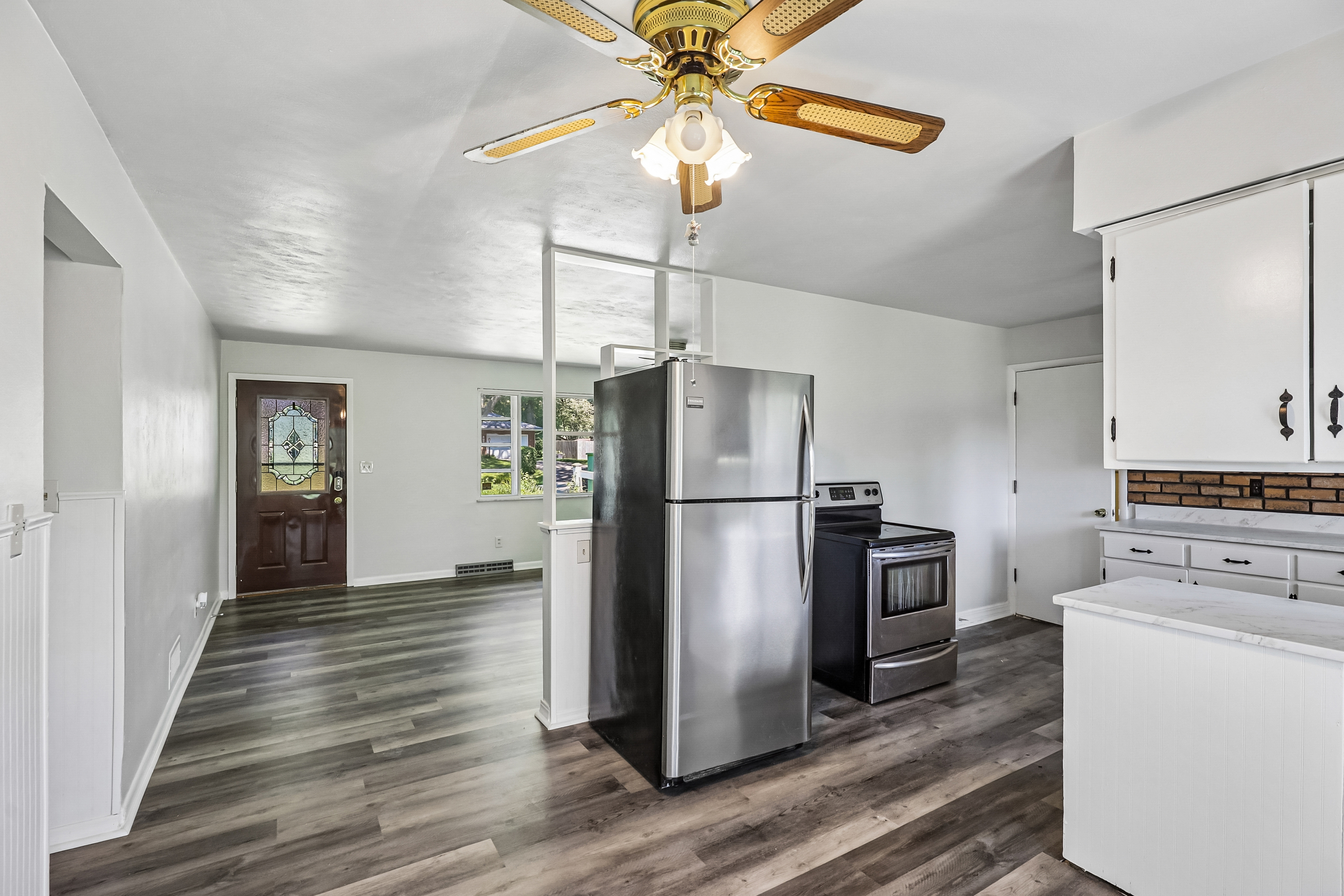Photo 32 of 42 of 4071 Carondelet Dr, Dayton, OH