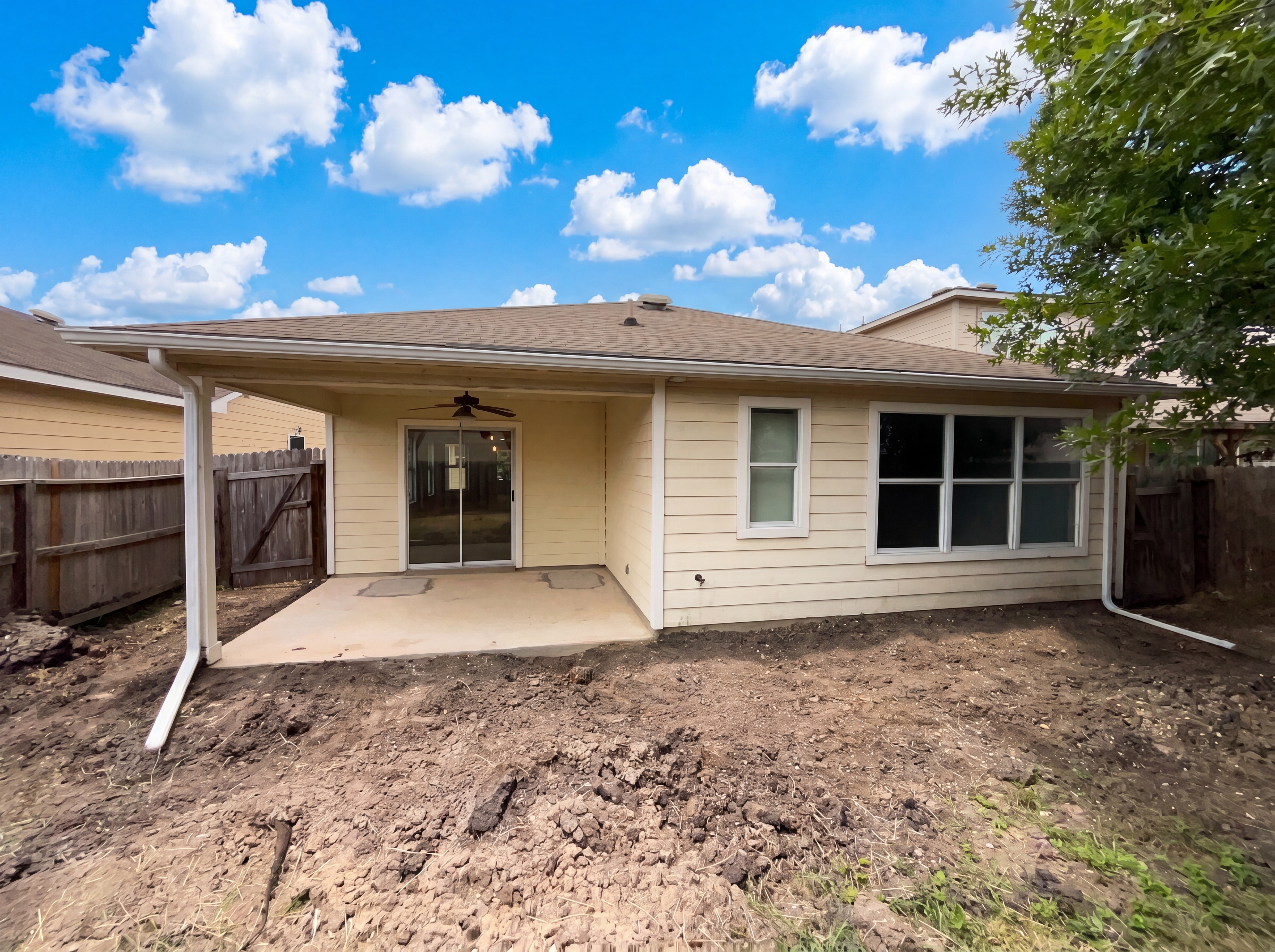 Photo 5 of 20 of 8906 Mission Brook, San Antonio, TX