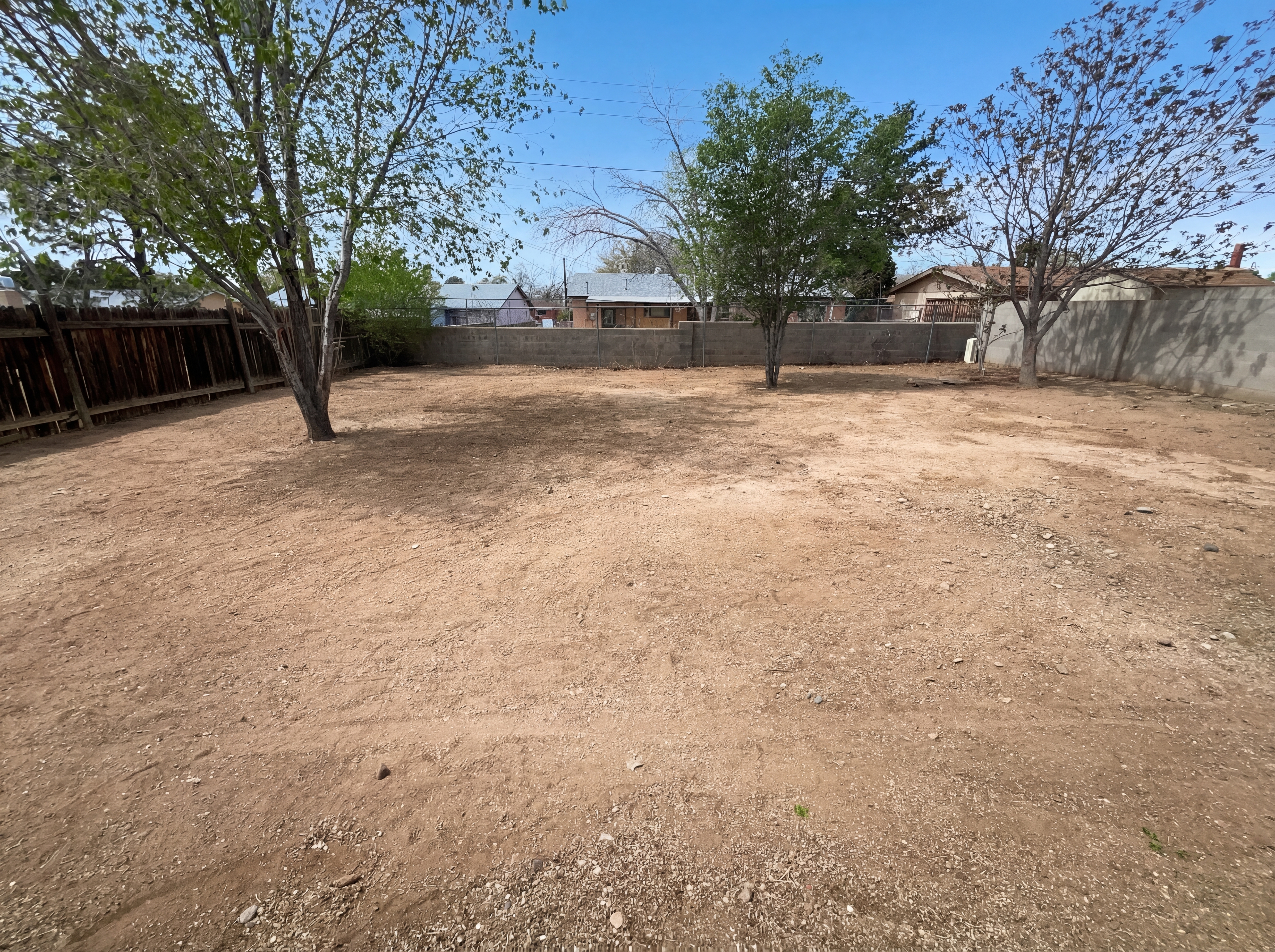 Photo 12 of 14 of 1209 Westerfeld Dr NE, Albuquerque, NM