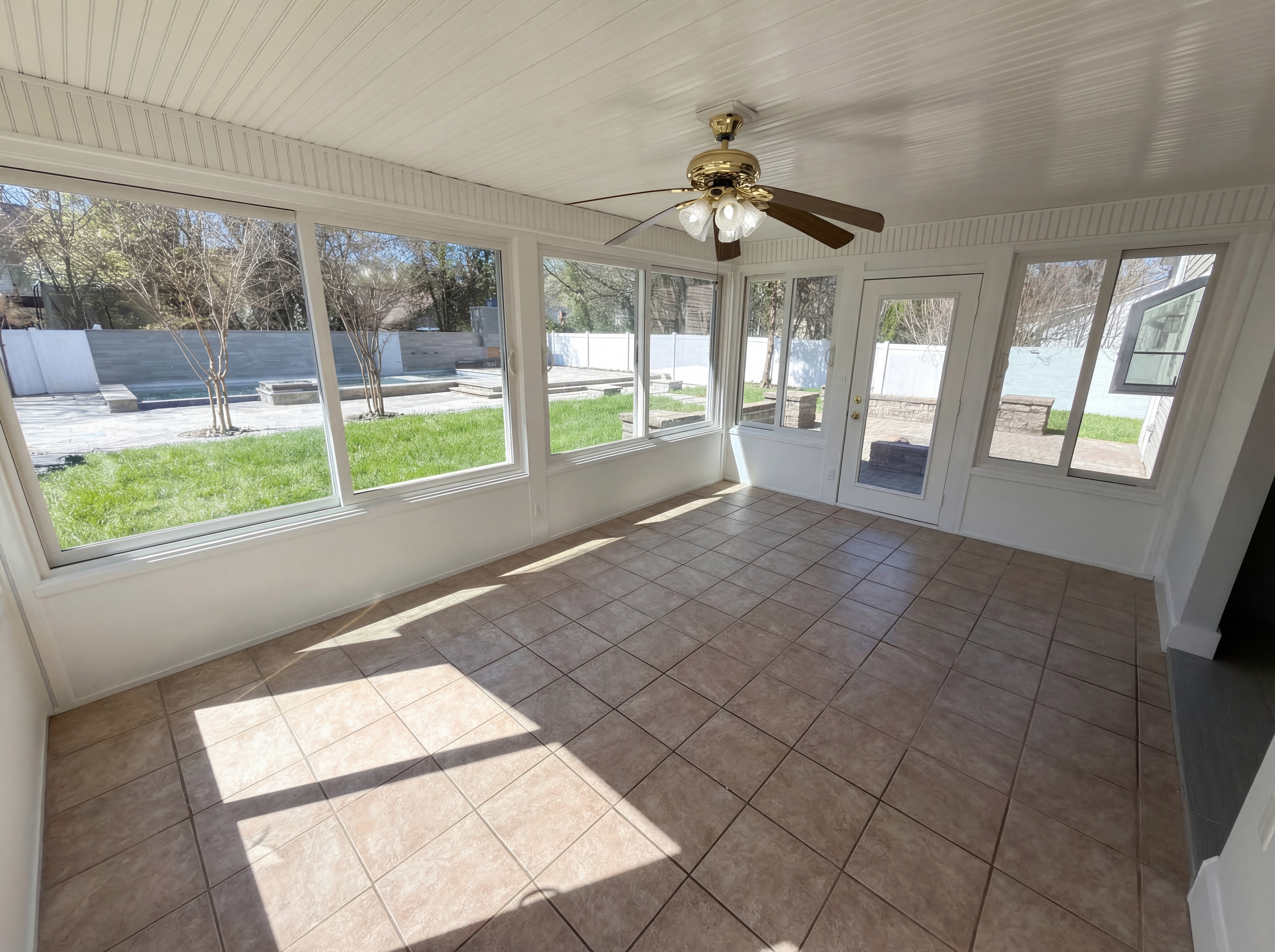 Photo 11 of 19 of 12015 Landen Dr, Charlotte, NC