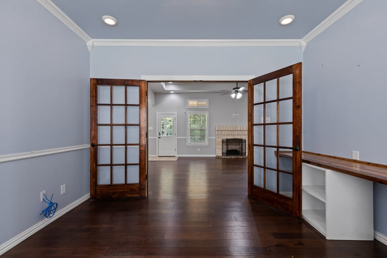 Photo 14 of 25 - 3320 Springfield Rd, Springtown, TX 76082