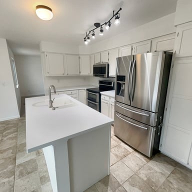 Property photo 2 of 217 Corliss St