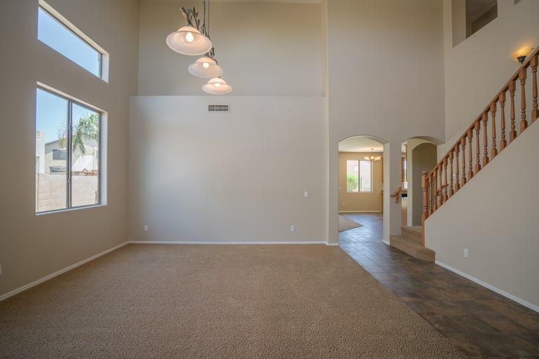 Photo 11 of 33 - 16966 W Bradford Way, Surprise, AZ 85374