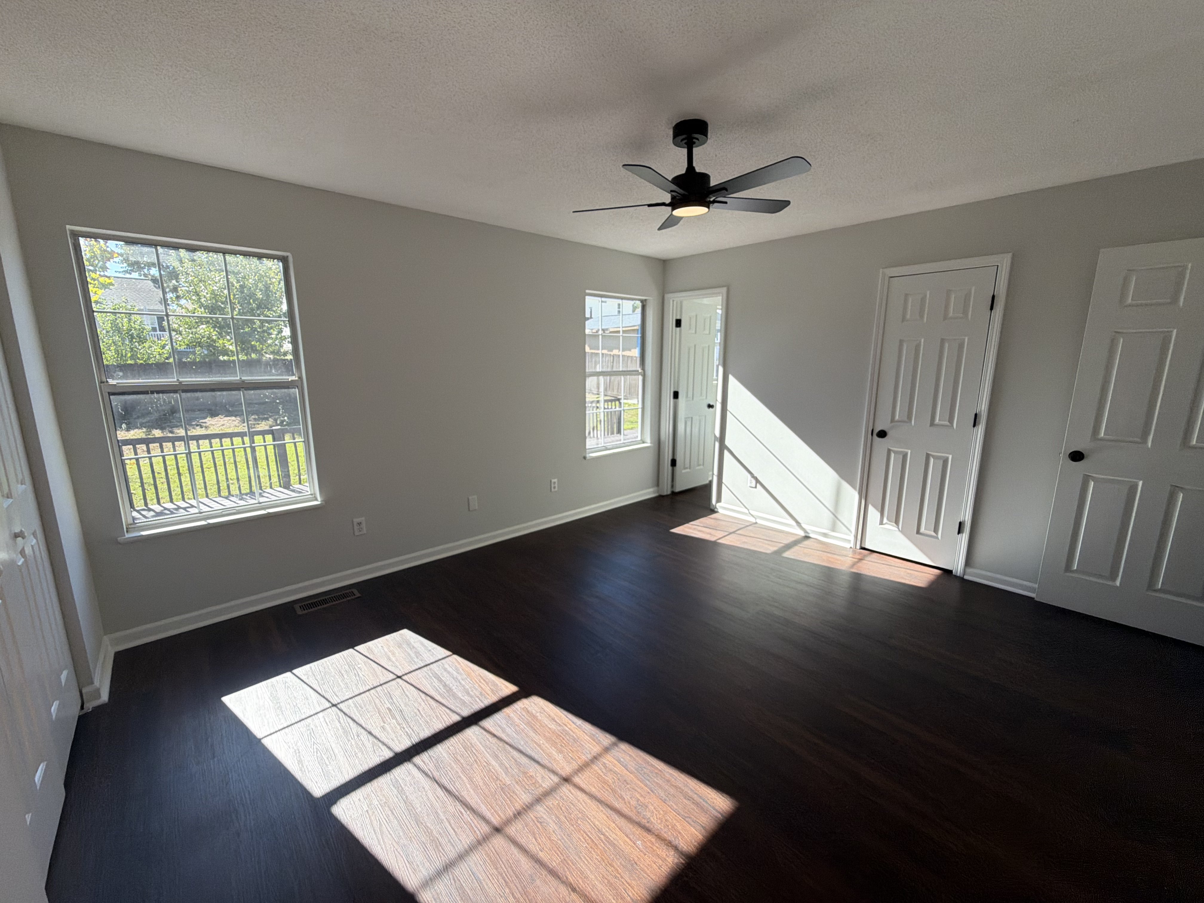 Photo 18 of 49 of 171 Cherry Grove Dr, West Columbia, SC