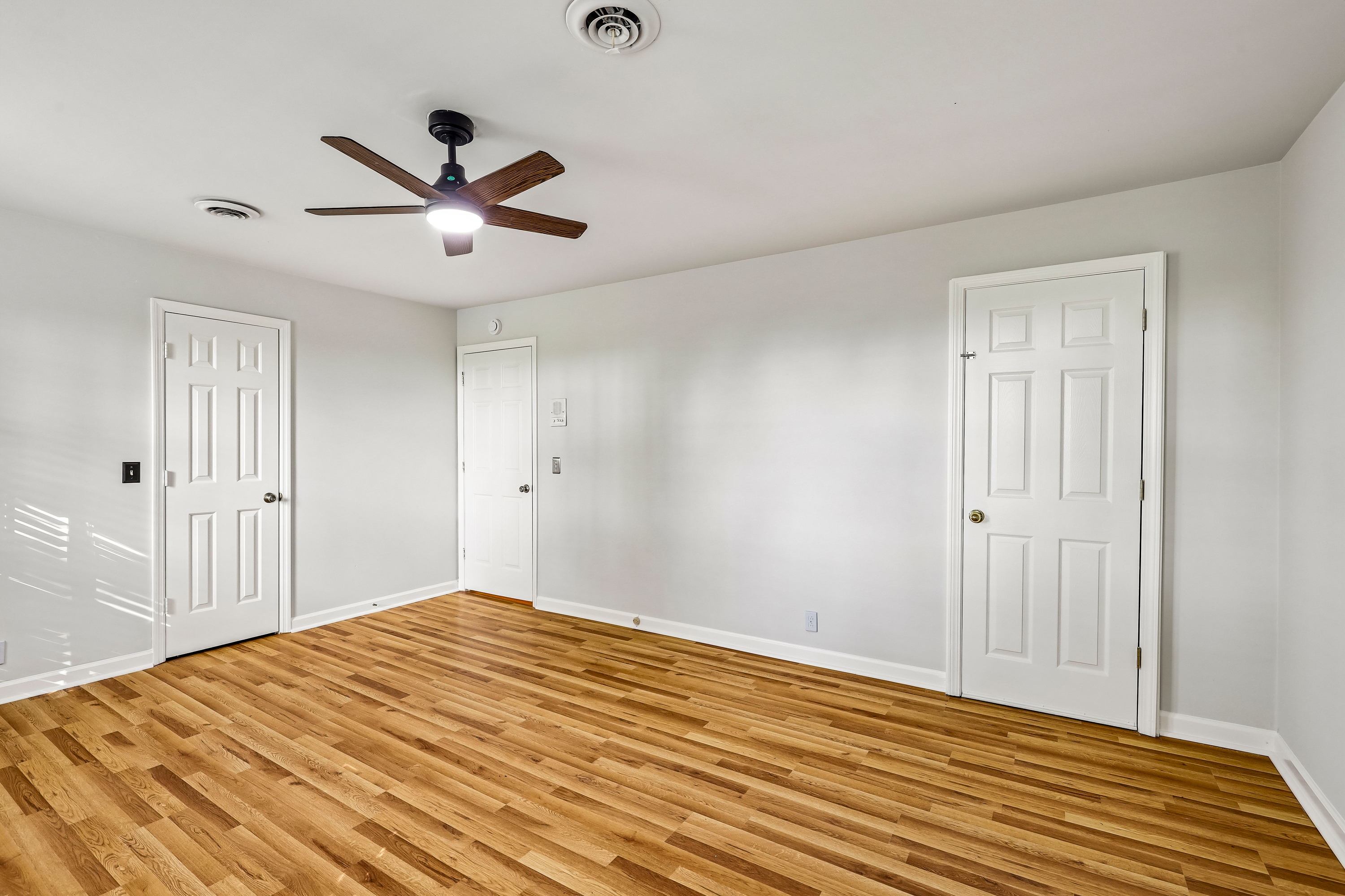 Photo 34 of 69 of 5416 Forest Acres Dr, Nashville, TN