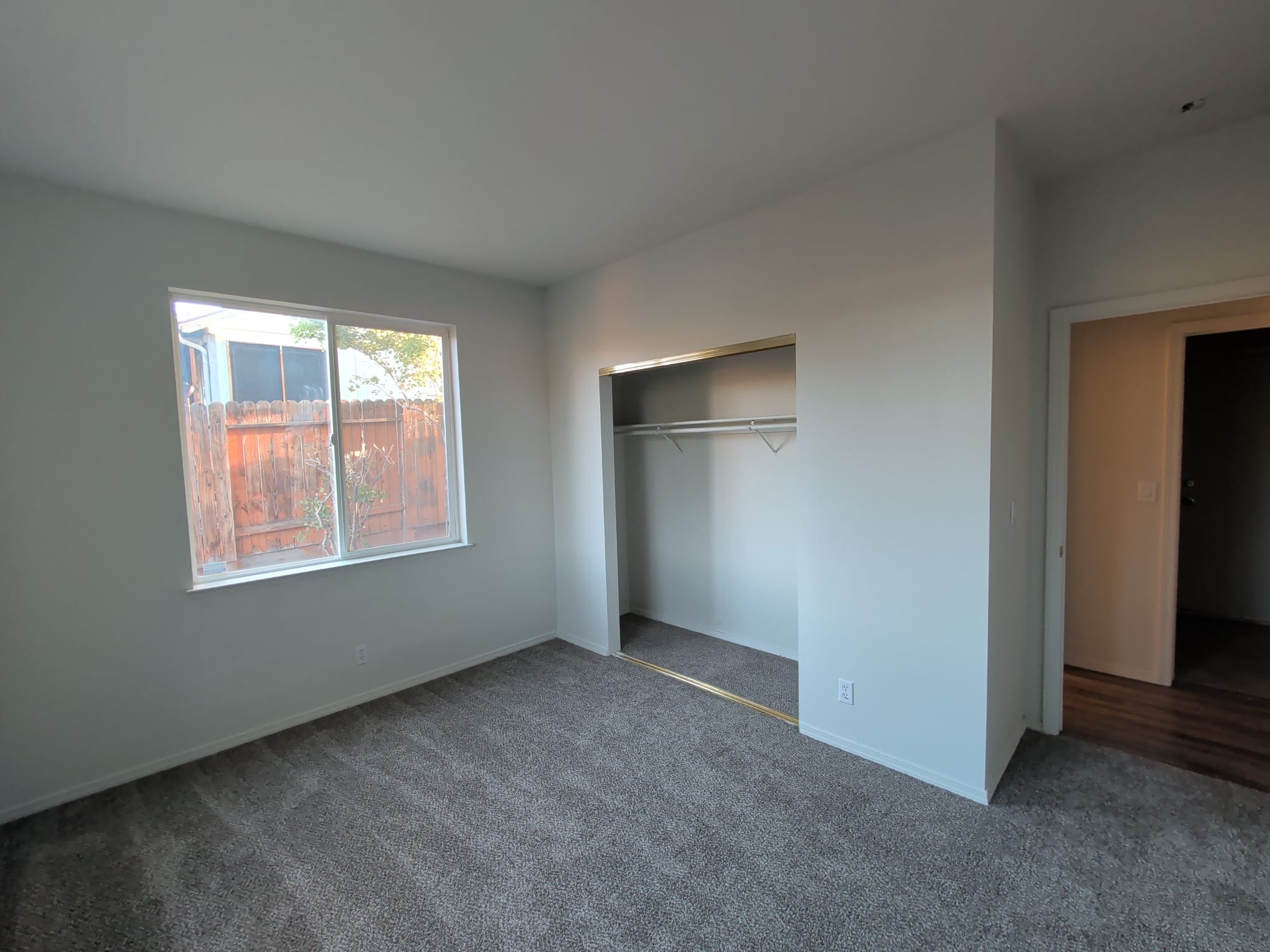 Photo 15 of 43 of 1465 Grand Point Way, Reno, NV
