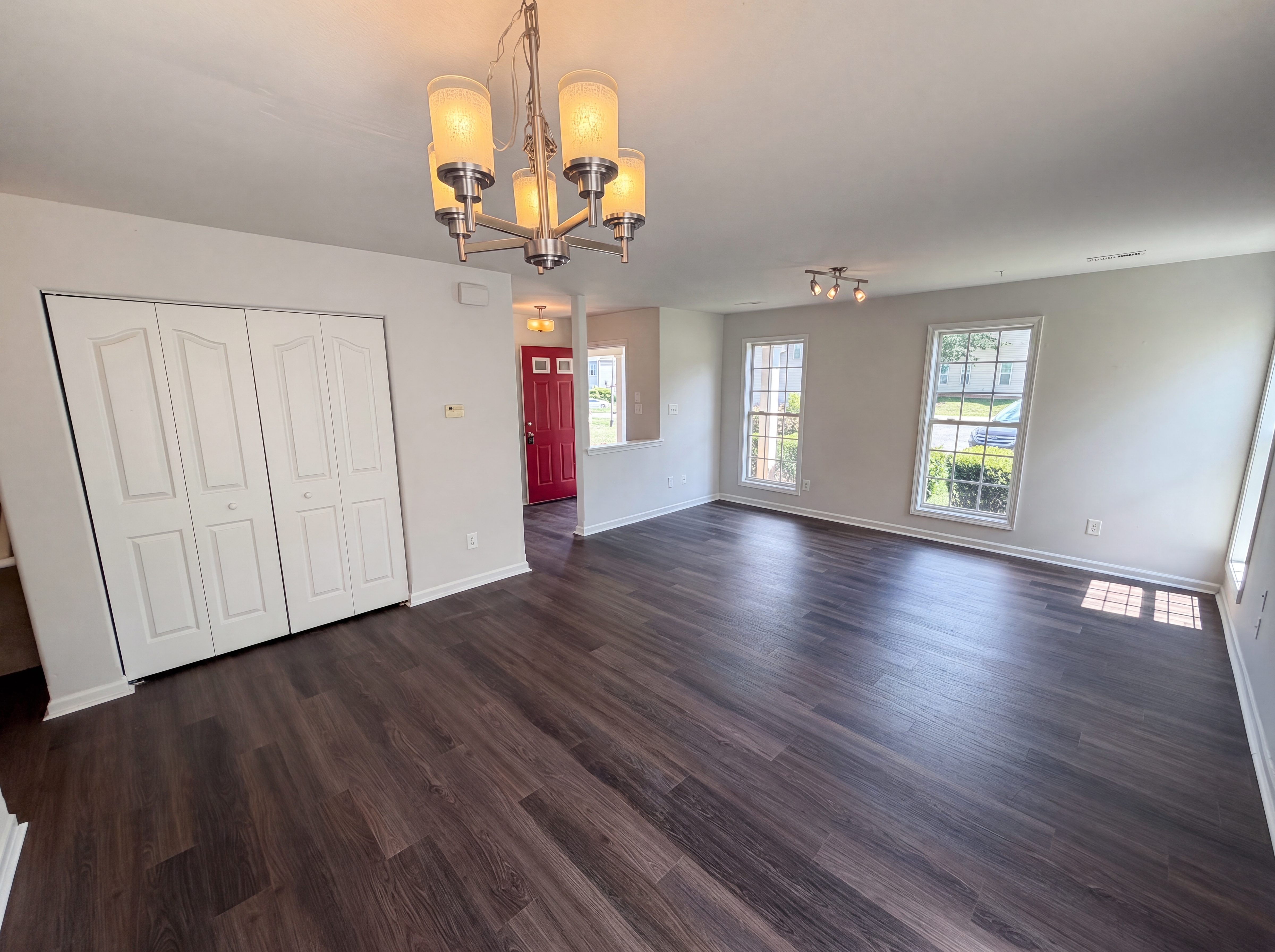 Photo 10 of 21 of 3831 Mohawk Ct, Charlotte, NC