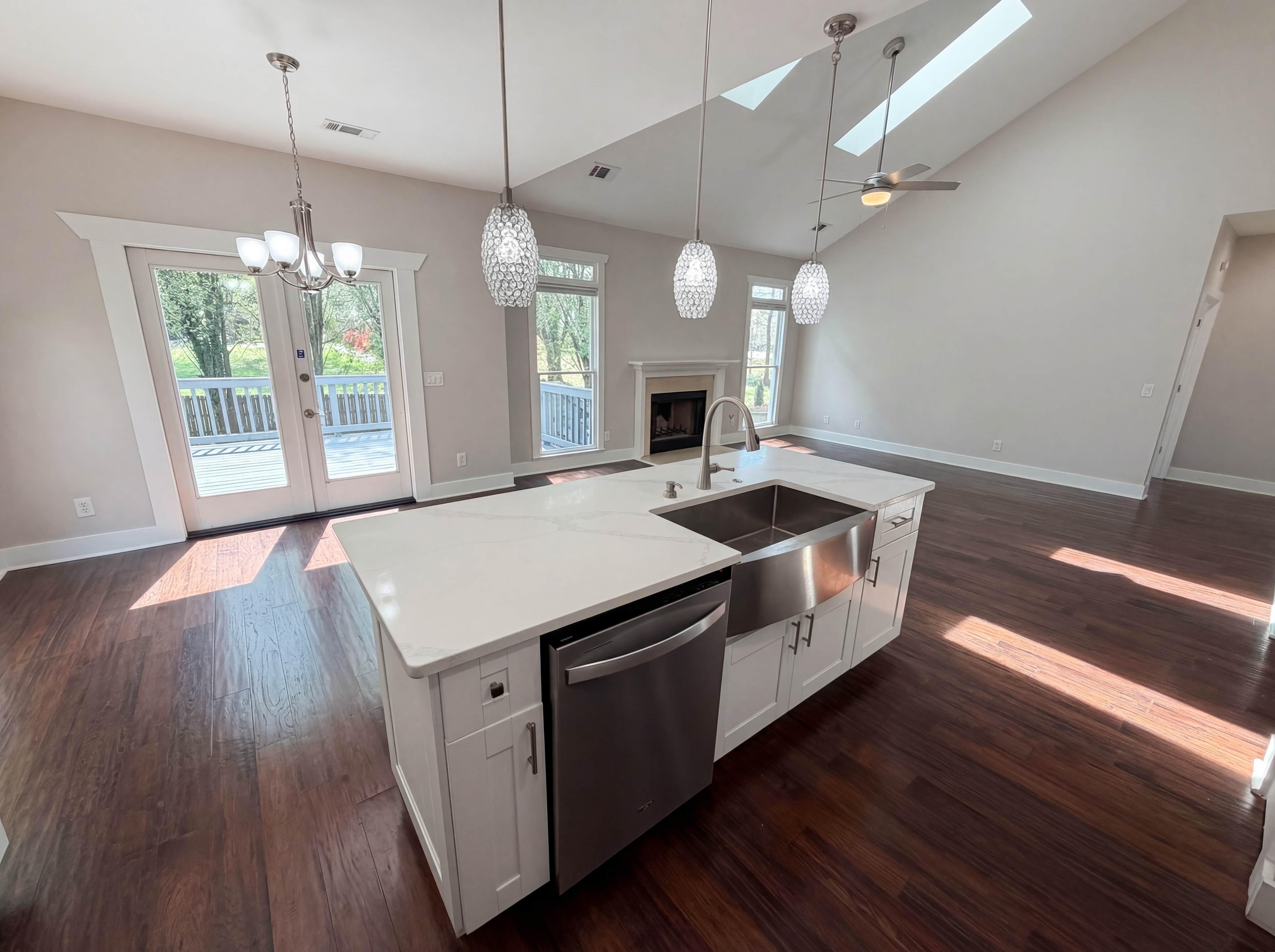 Photo 33 of 44 of 4000 Amberley Ln, Marietta, GA