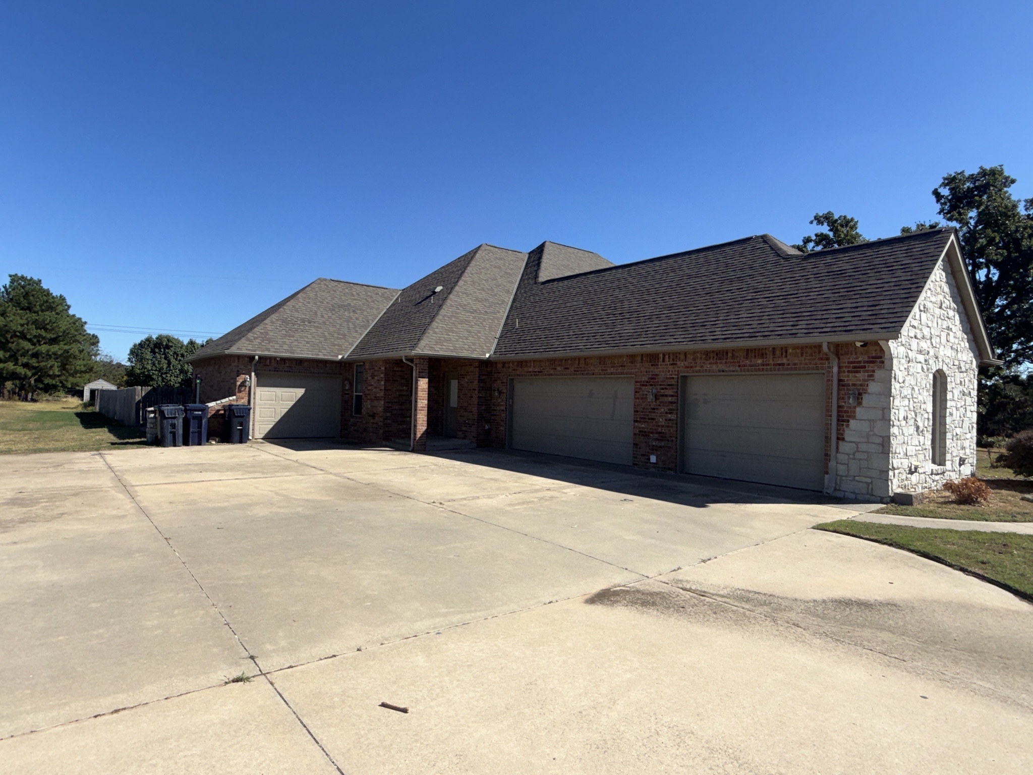 Photo 40 of 42 of 4120 S Choctaw Rd, Choctaw, OK