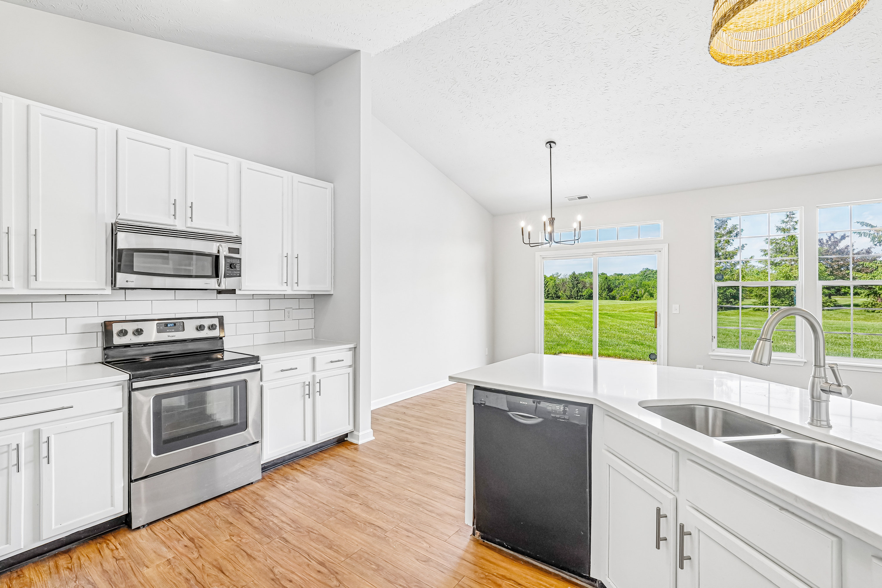 Photo 45 of 48 of 2082 Lawrin Ct, Indianapolis, IN