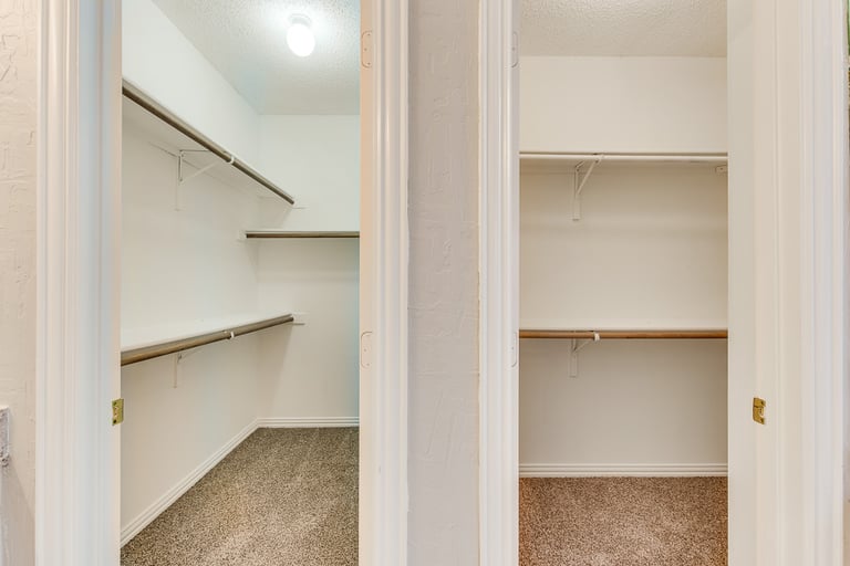 Photo 25 of 38 - 404 Pecan Hollow Dr, Coppell, TX 75019