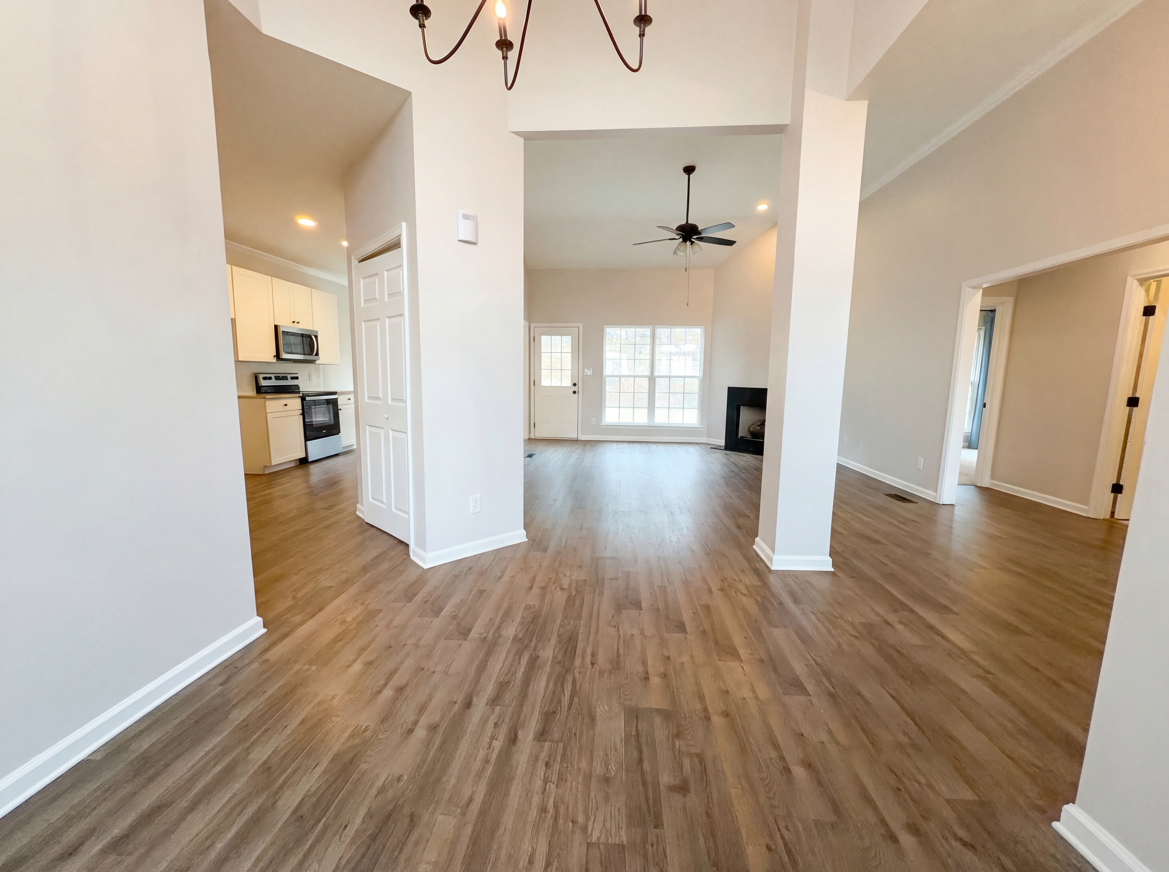 Photo 13 of 18 of 1250 Lakeside Dr, McCalla, AL