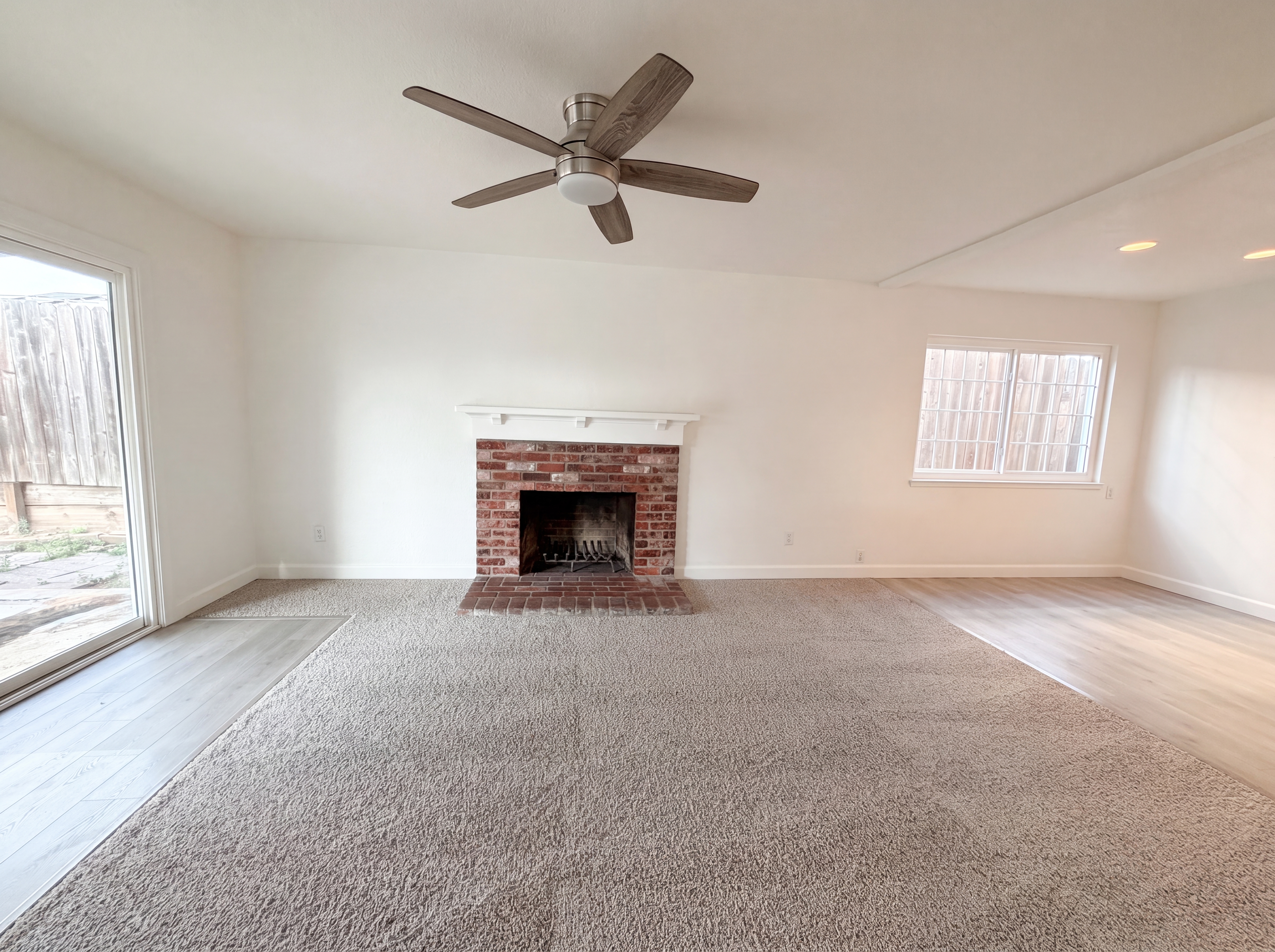 Photo 8 of 28 of 6840 Oaklawn Way, Fair Oaks, CA