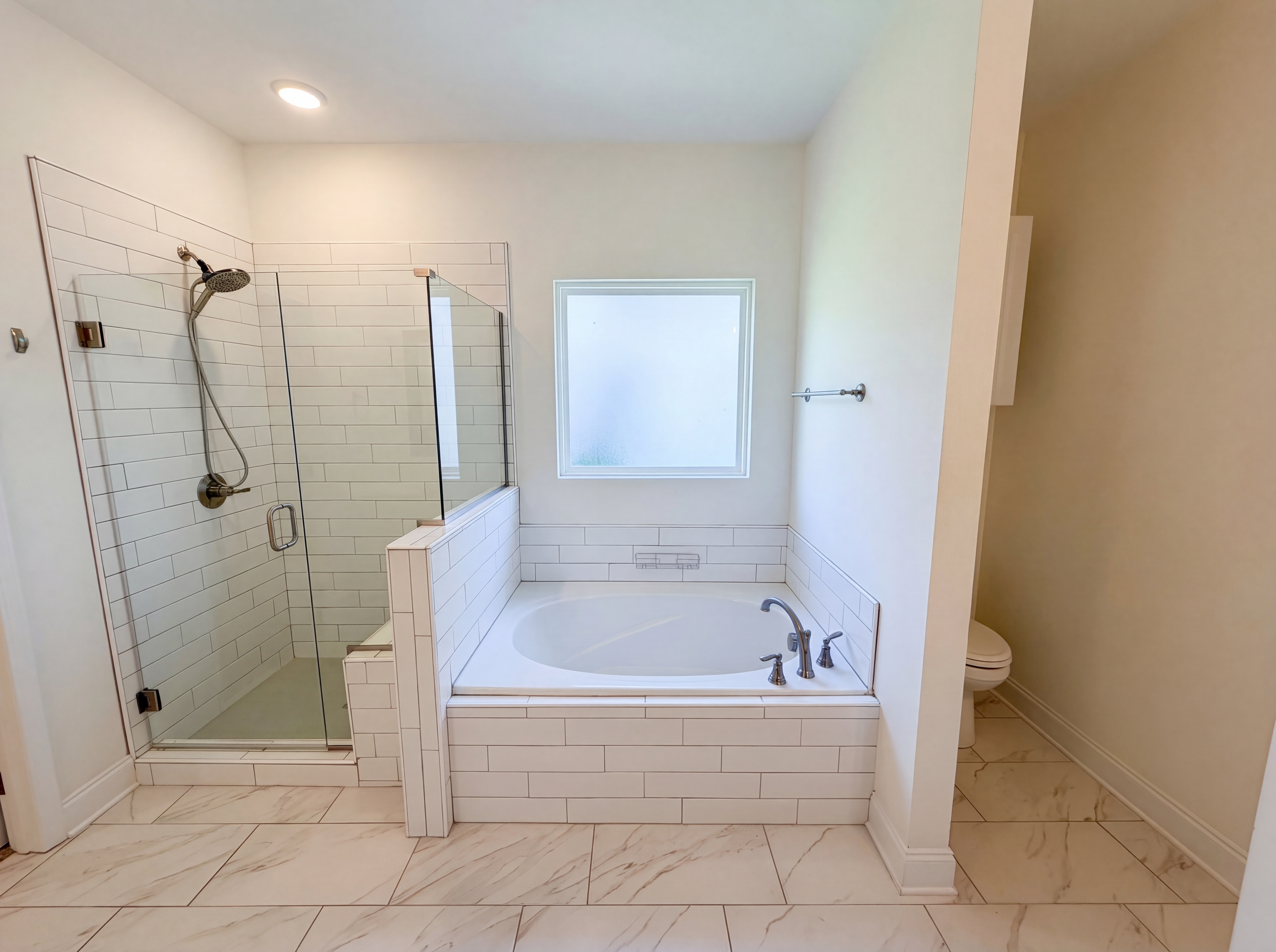 Photo 22 of 44 of 2714 Green Ash Ln, Knoxville, TN