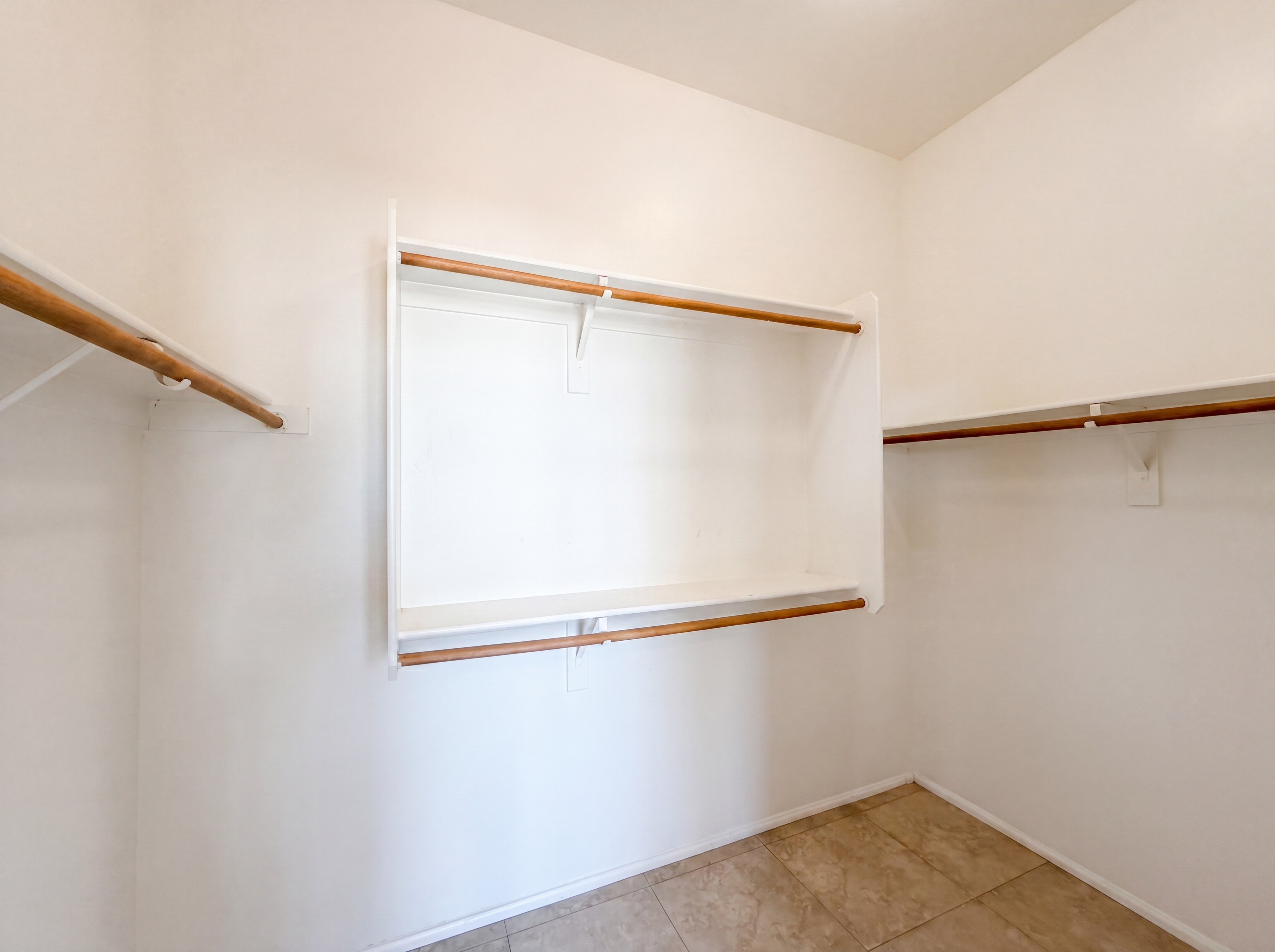 Photo 16 of 20 of 6223 S Cottonfields Ln, Laveen, AZ