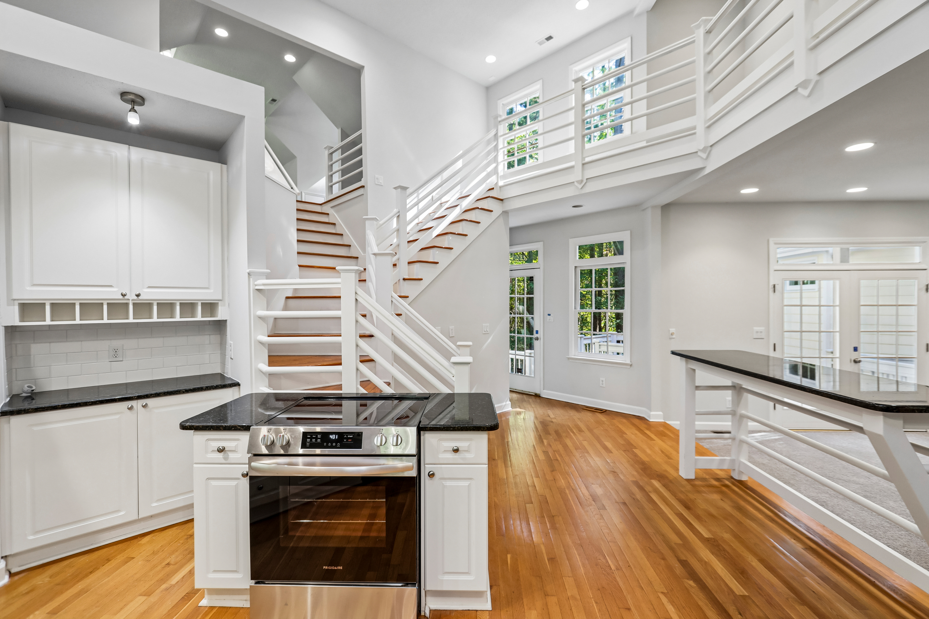 Photo 7 of 40 of 6104 Crupper Ct, Raleigh, NC