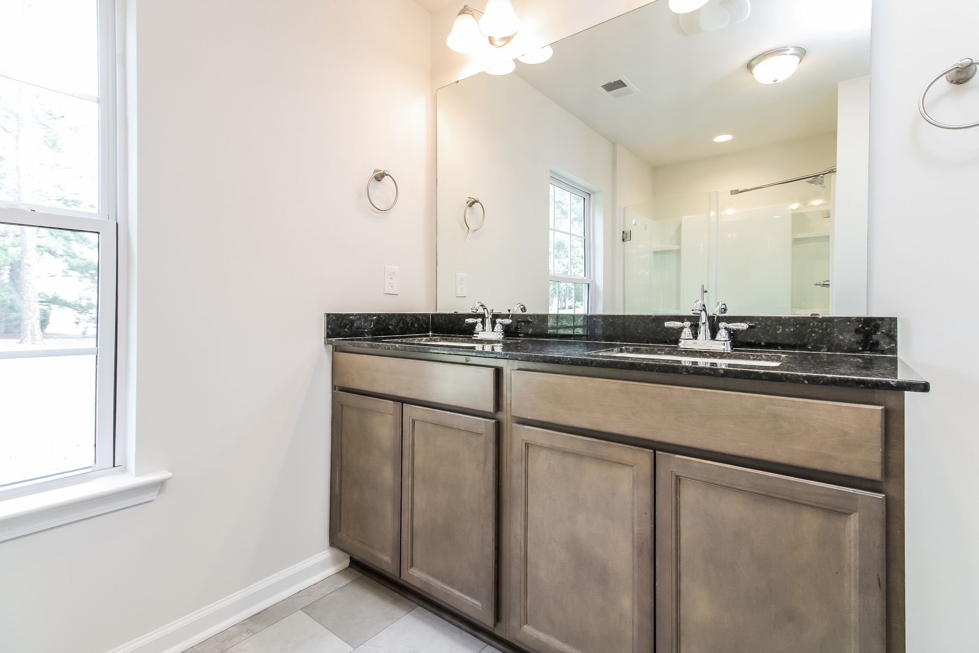 Photo 10 of 21 of 301 Rolling Knoll Dr, Columbia, SC