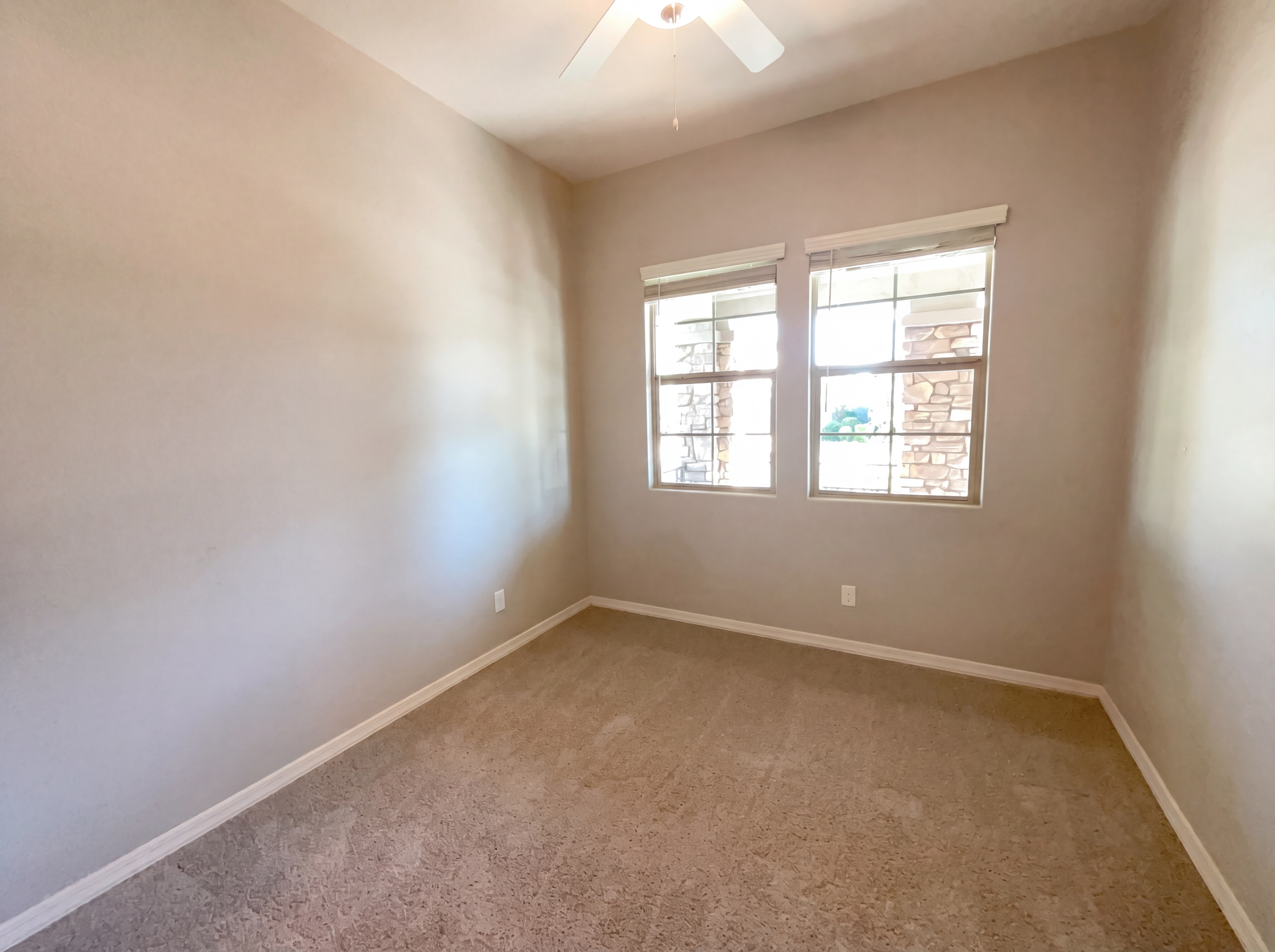 Photo 8 of 28 of 3956 E Arabian Dr, Gilbert, AZ