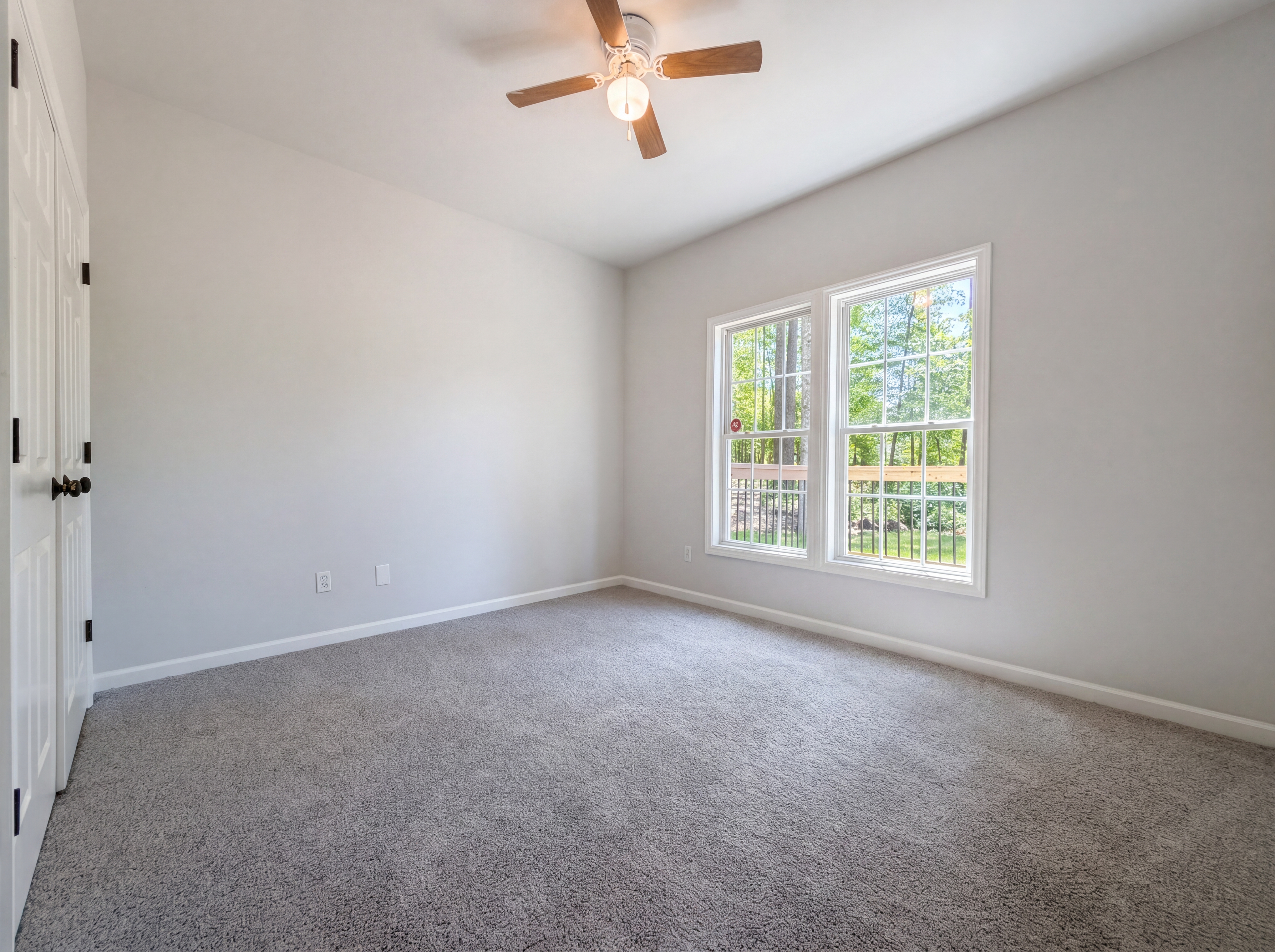 Photo 9 of 28 of 109 Rockrose Ave, Clayton, NC