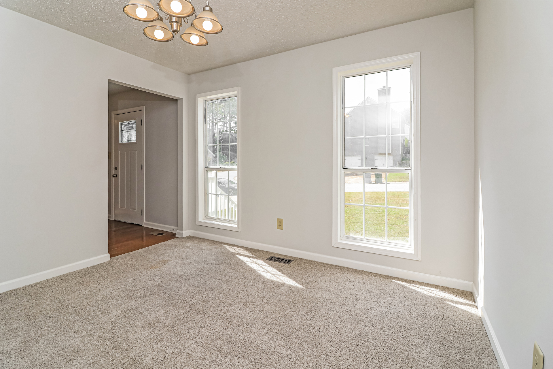 Photo 15 of 30 of 4050 Paloverde Dr NW, Kennesaw, GA