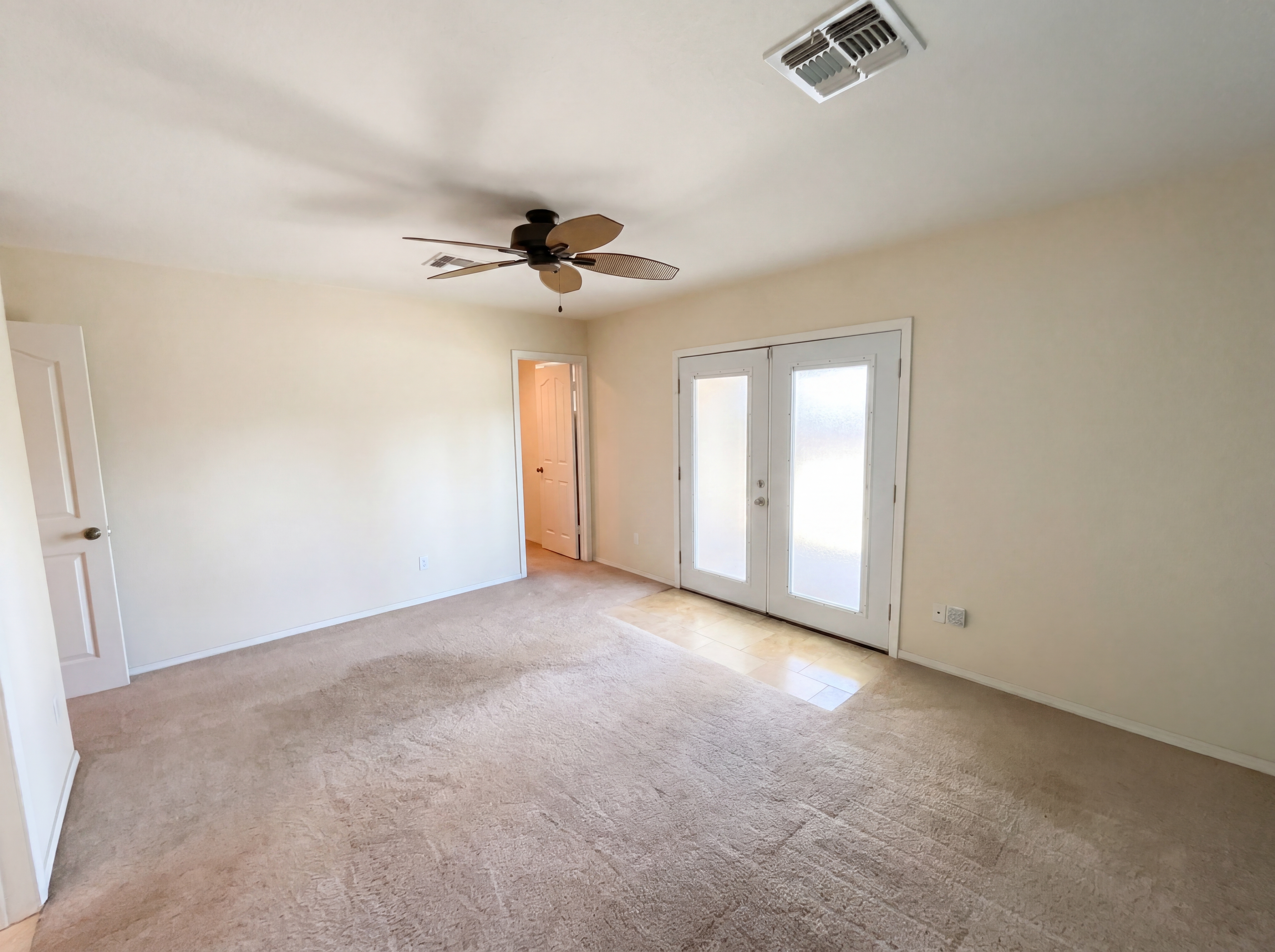 Photo 13 of 22 of 1359 S Almond Cir, Mesa, AZ