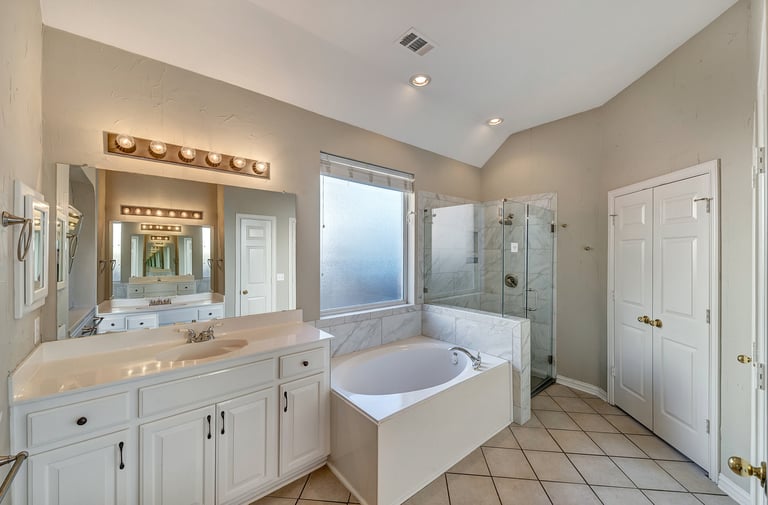 Photo 22 of 35 - 244 Bear Holw, Keller, TX 76248