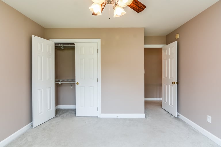 Photo 15 of 25 - 120 Brampton Cir, Clayton, NC 27527