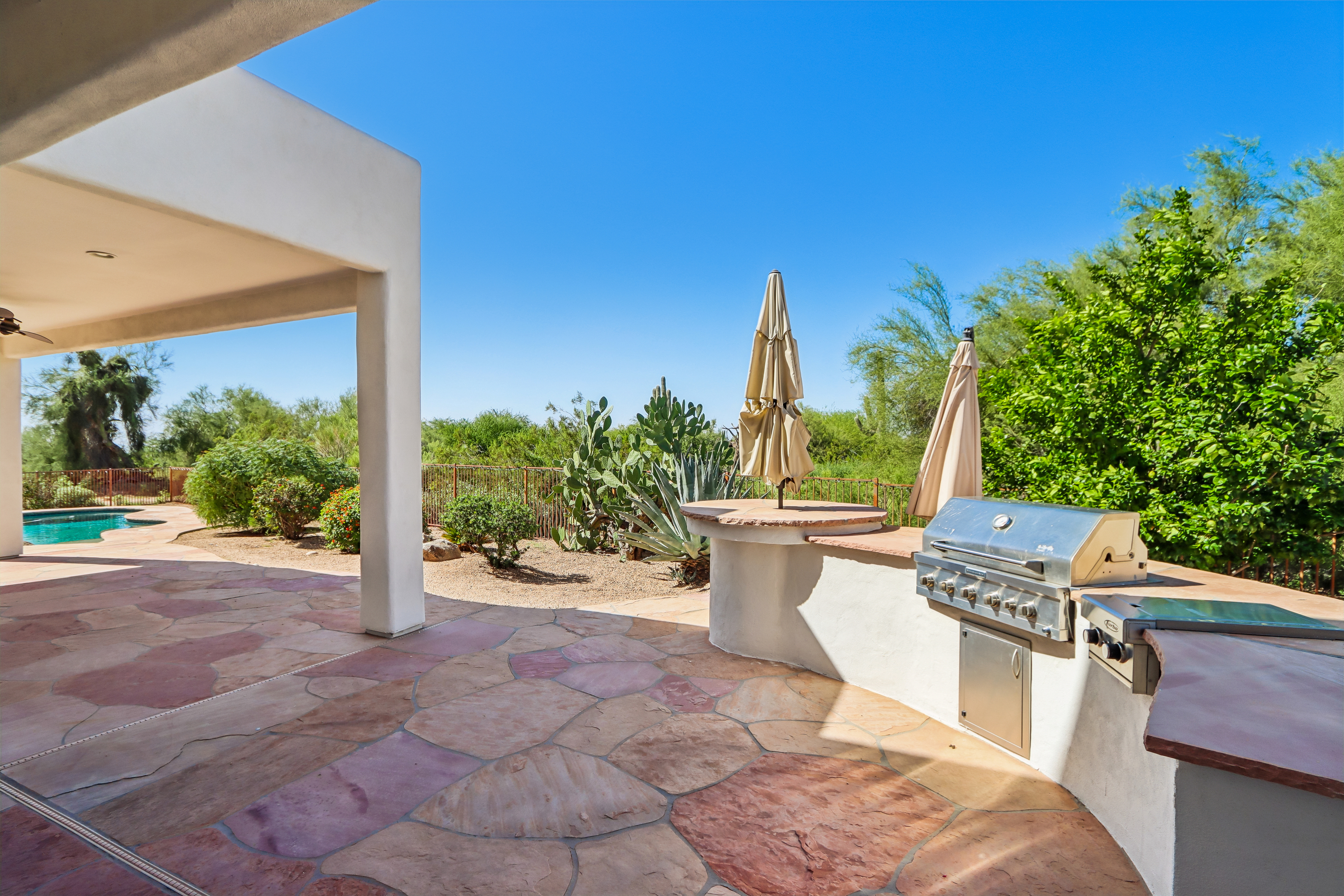 Photo 5 of 34 of 26666 N 62nd St, Scottsdale, AZ