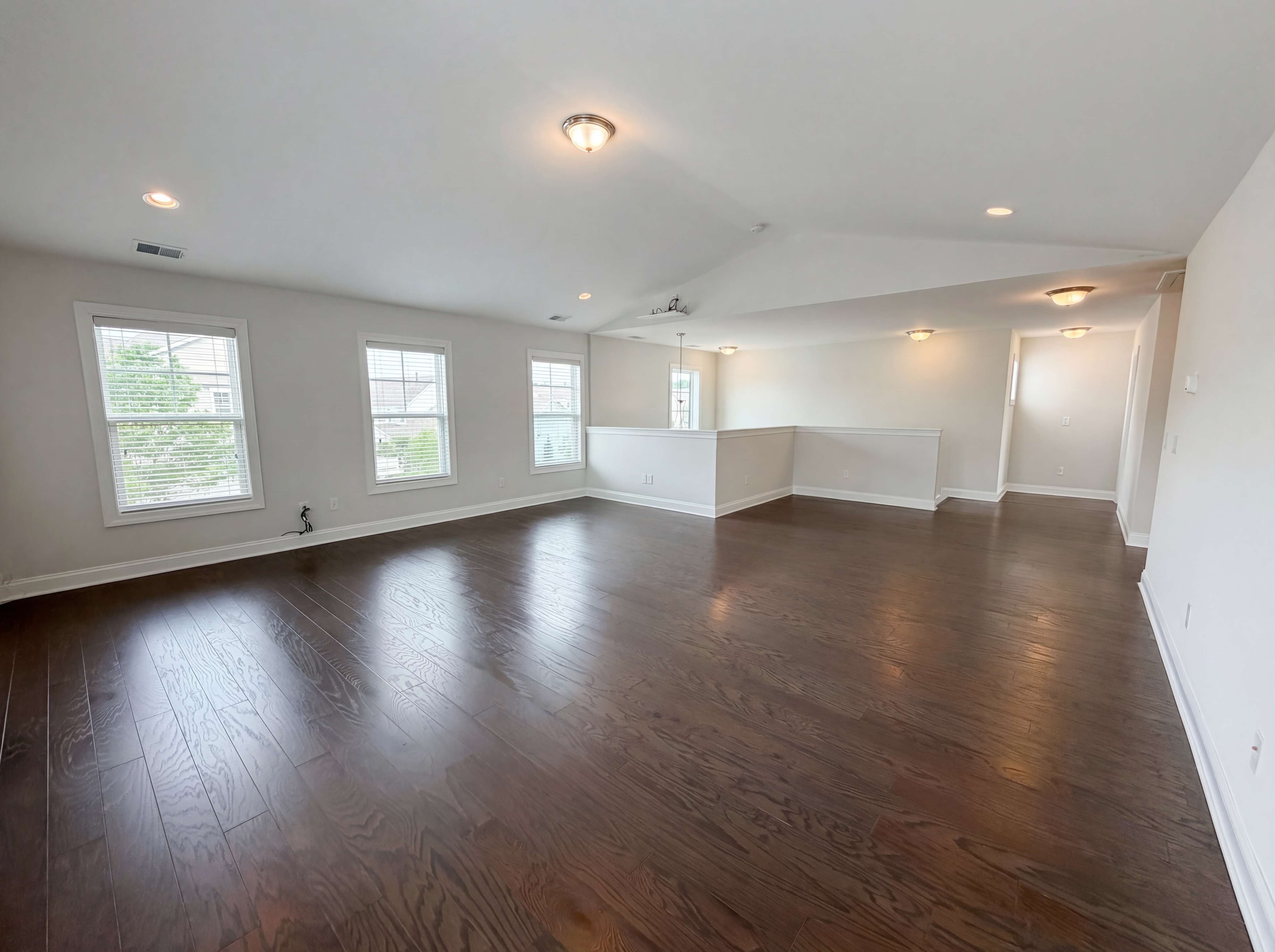 Photo 21 of 23 of 1557 Fort Palmetto Cir, Mount Pleasant, SC
