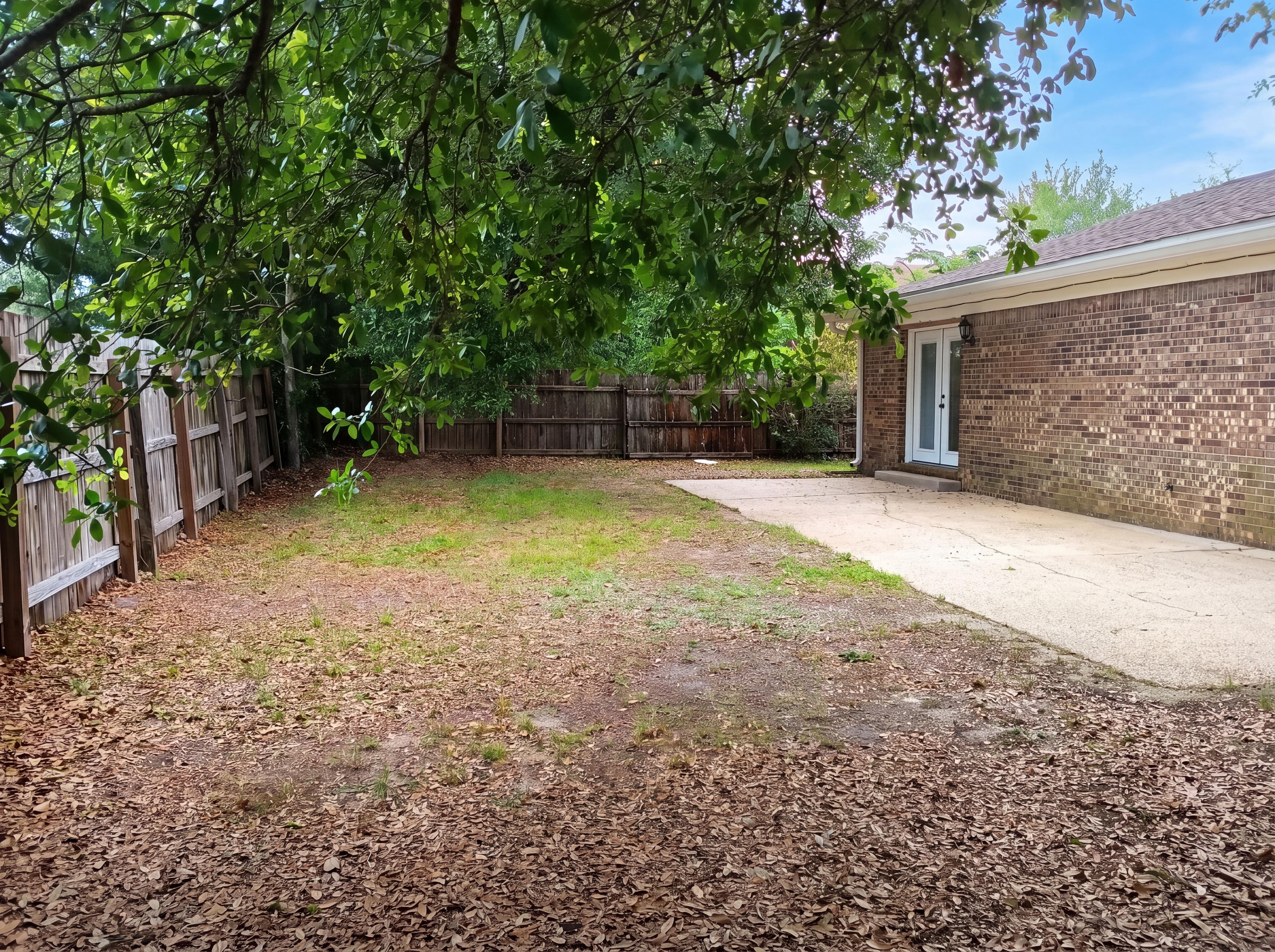 Photo 5 of 22 of 7746 Grundy St, Pensacola, FL