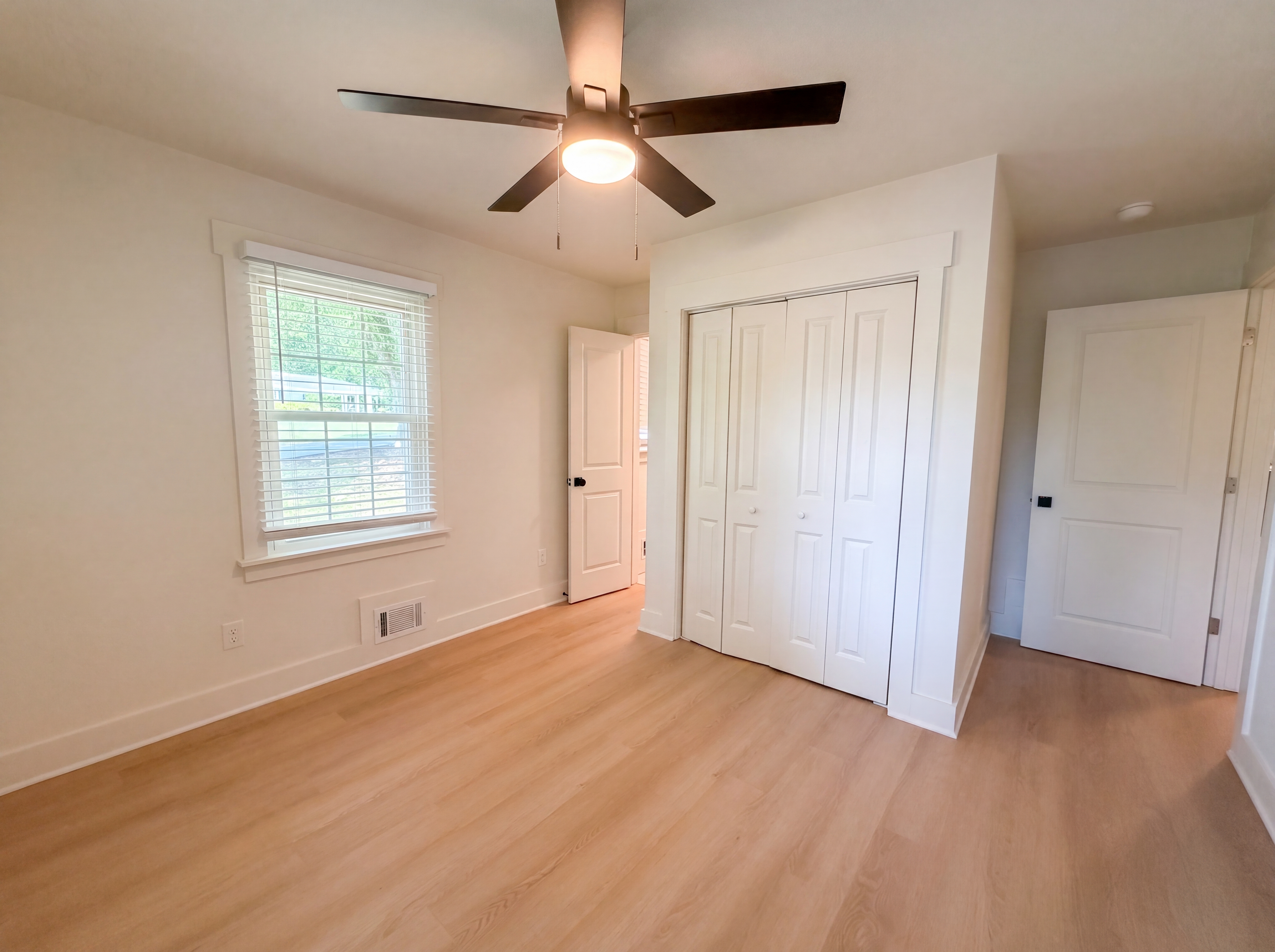 Photo 8 of 18 of 4747 Nelda Dr, Austell, GA