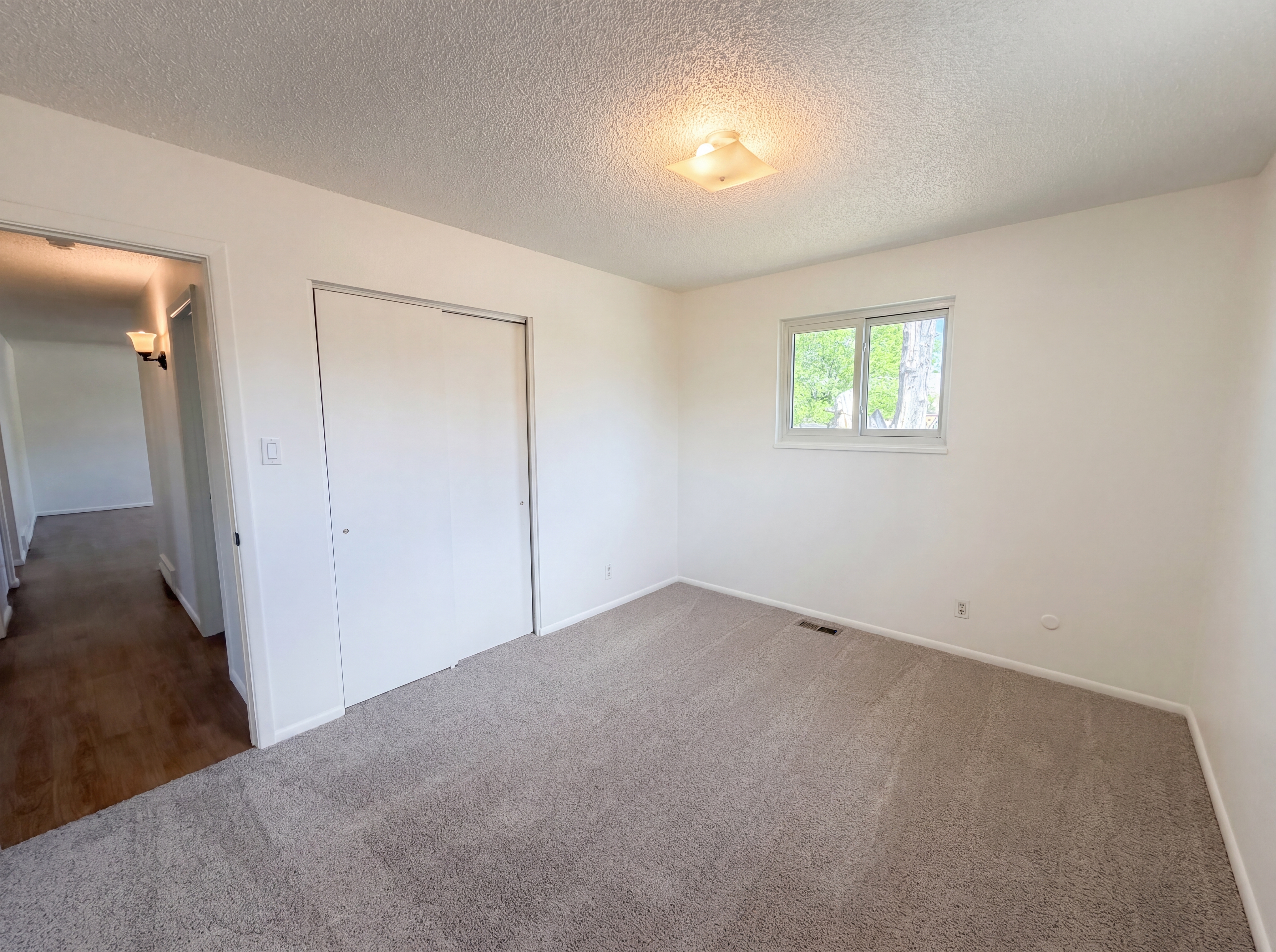 Photo 16 of 25 of 1902 E 116th Pl, Northglenn, CO